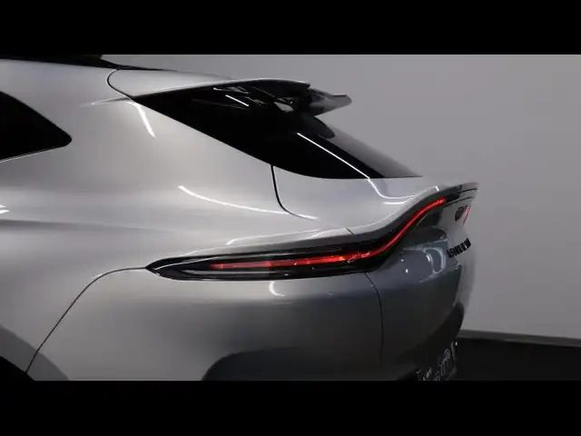 Aston Martin DBX view 11