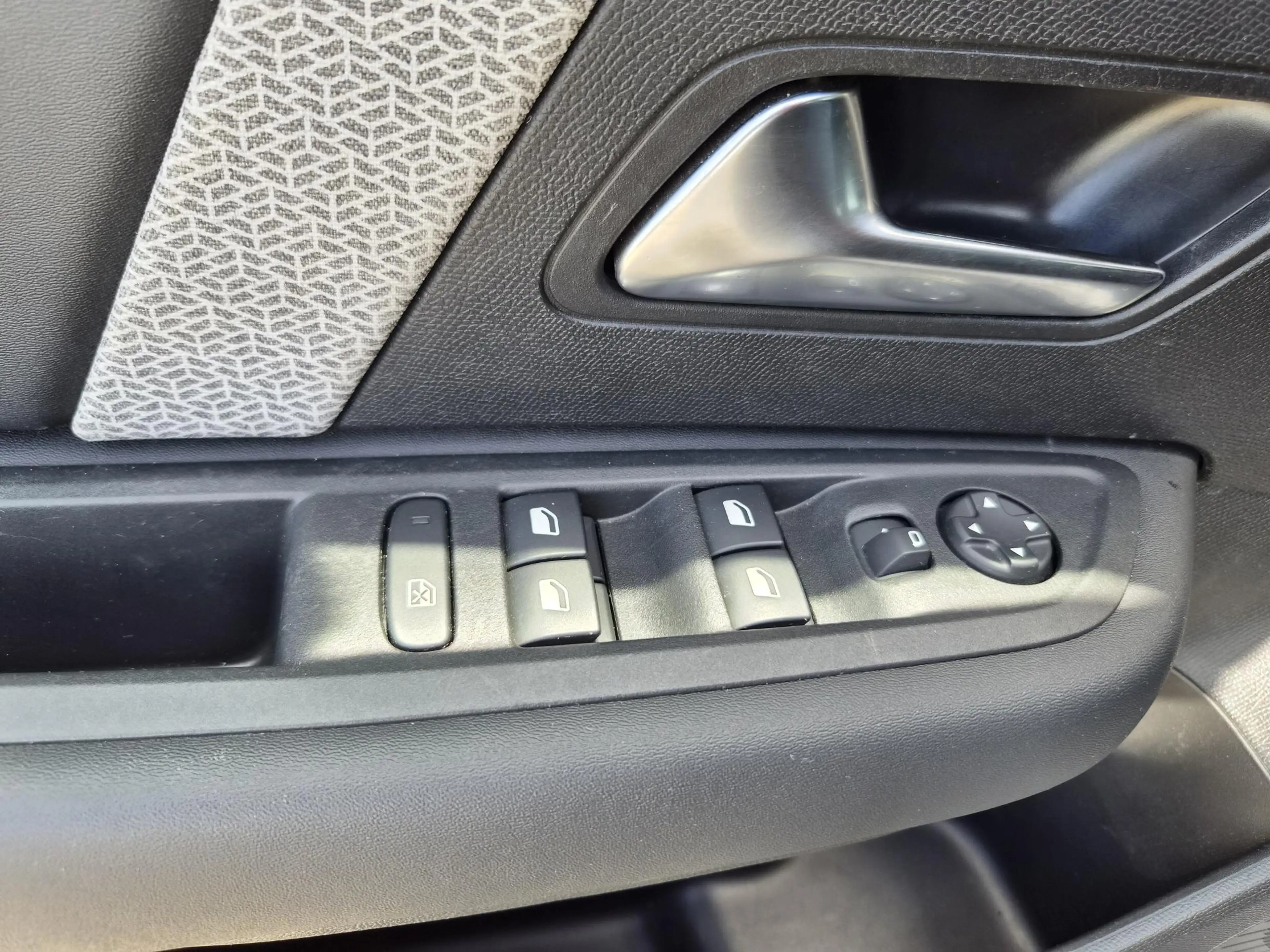 Citroen E-C4 Electric You 50 kWh CAMERA | SOH 100% | LM VELGEN — photo 11