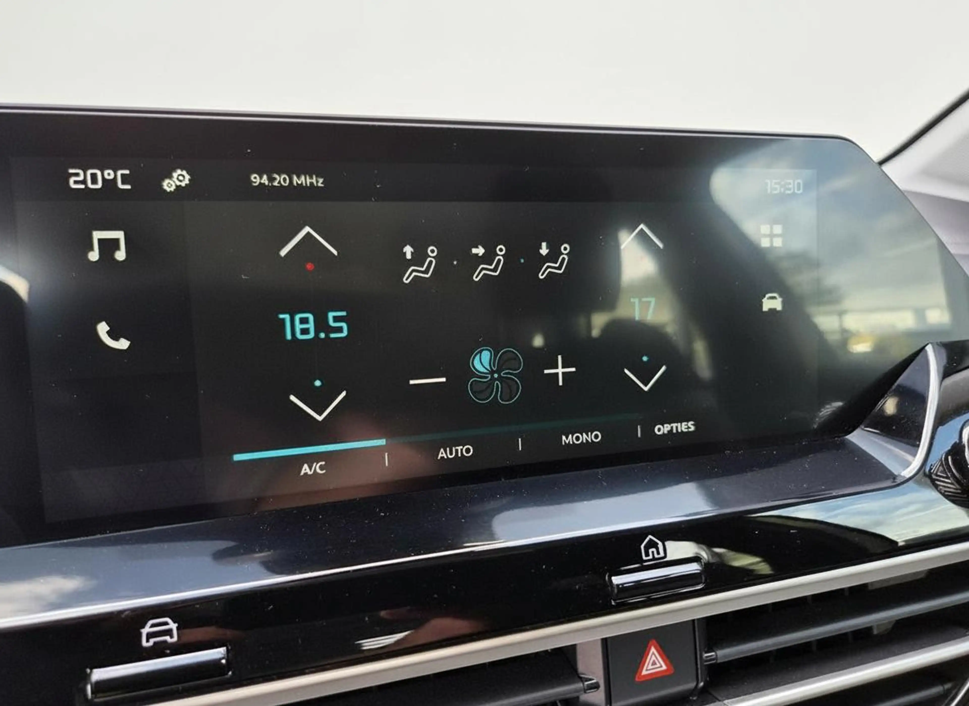 Citroen E-C4 Electric You 50 kWh CAMERA | SOH 100% | LM VELGEN — photo 19