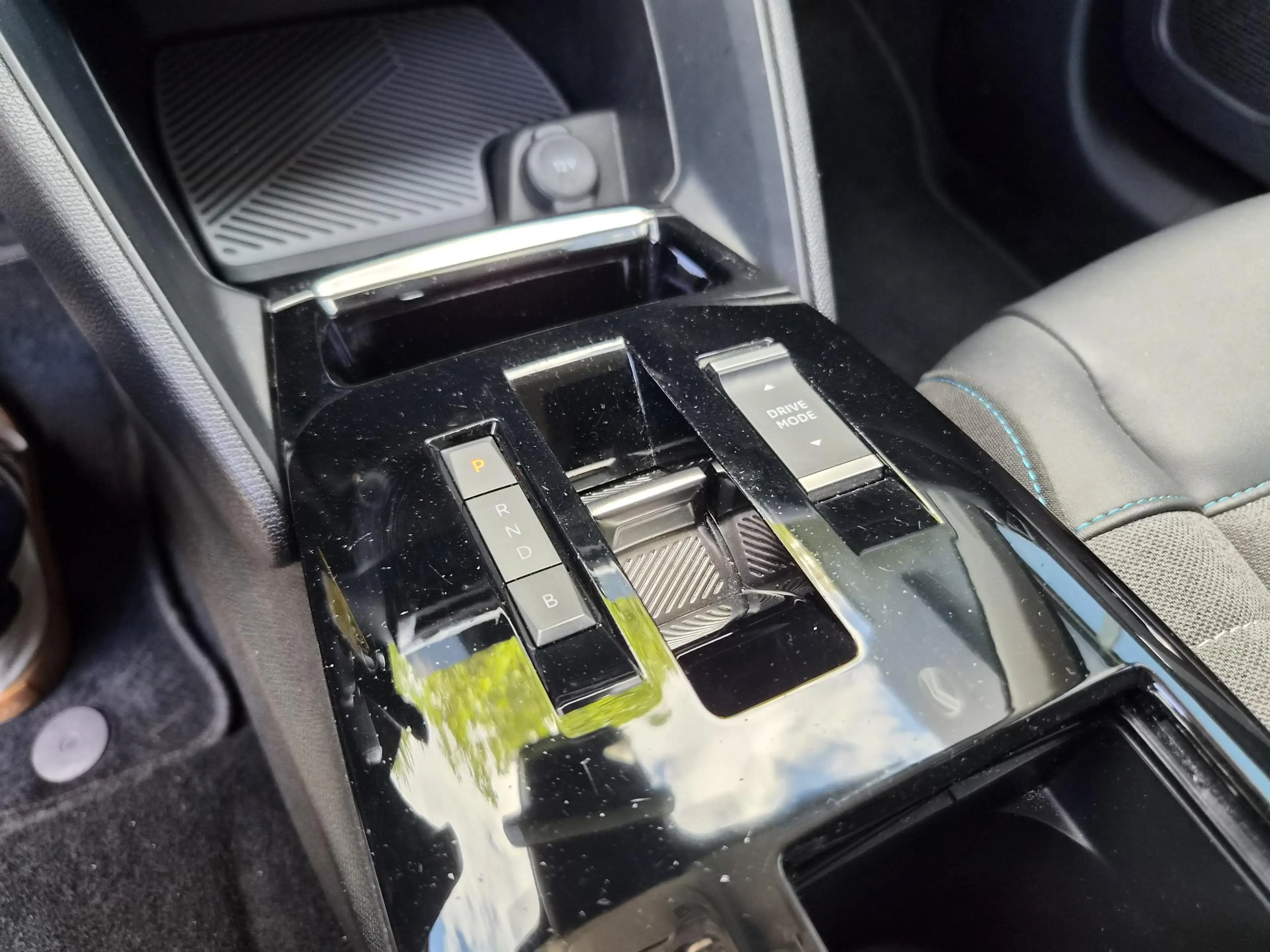 Citroen E-C4 Electric You 50 kWh CAMERA | SOH 100% | LM VELGEN — photo 21