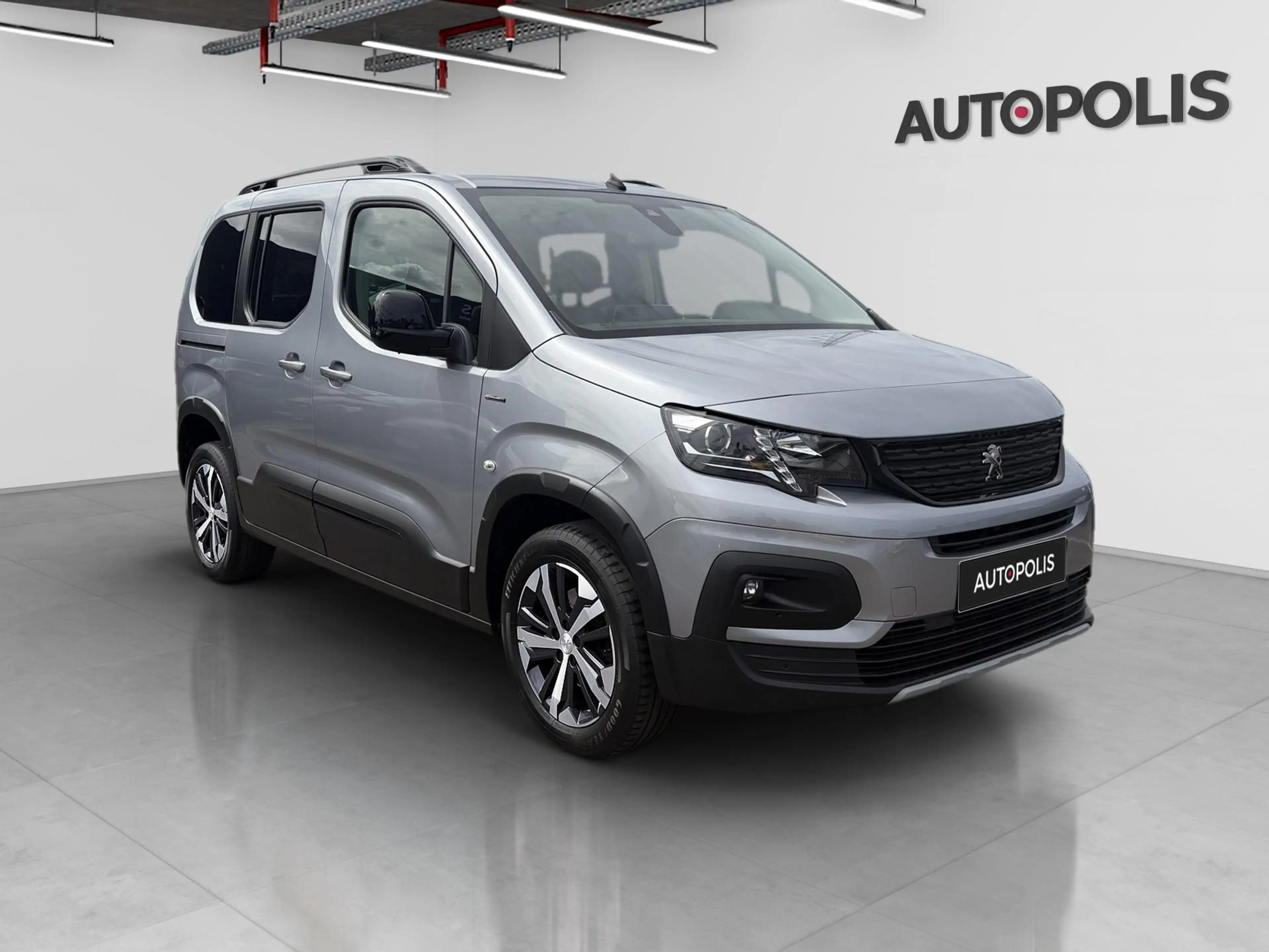 Peugeot Rifter 1.5 BlueHDi 130 EAT8 S/S GT Line — photo 12