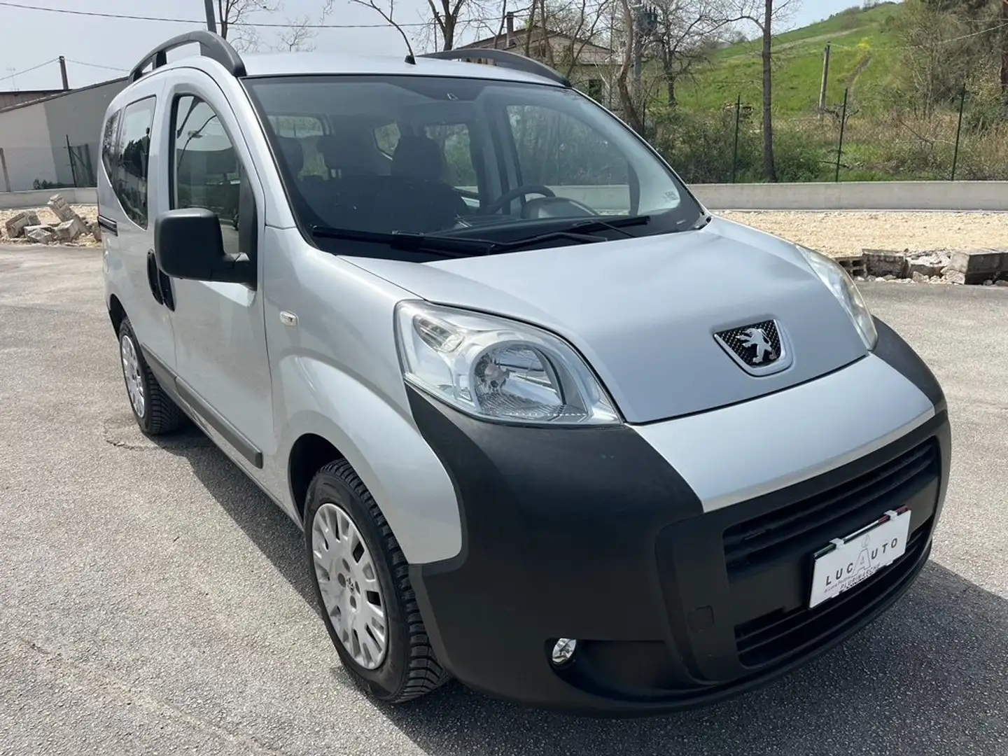 Peugeot Bipper Bipper Tepee 1.4 Outdoor Plateado - 1