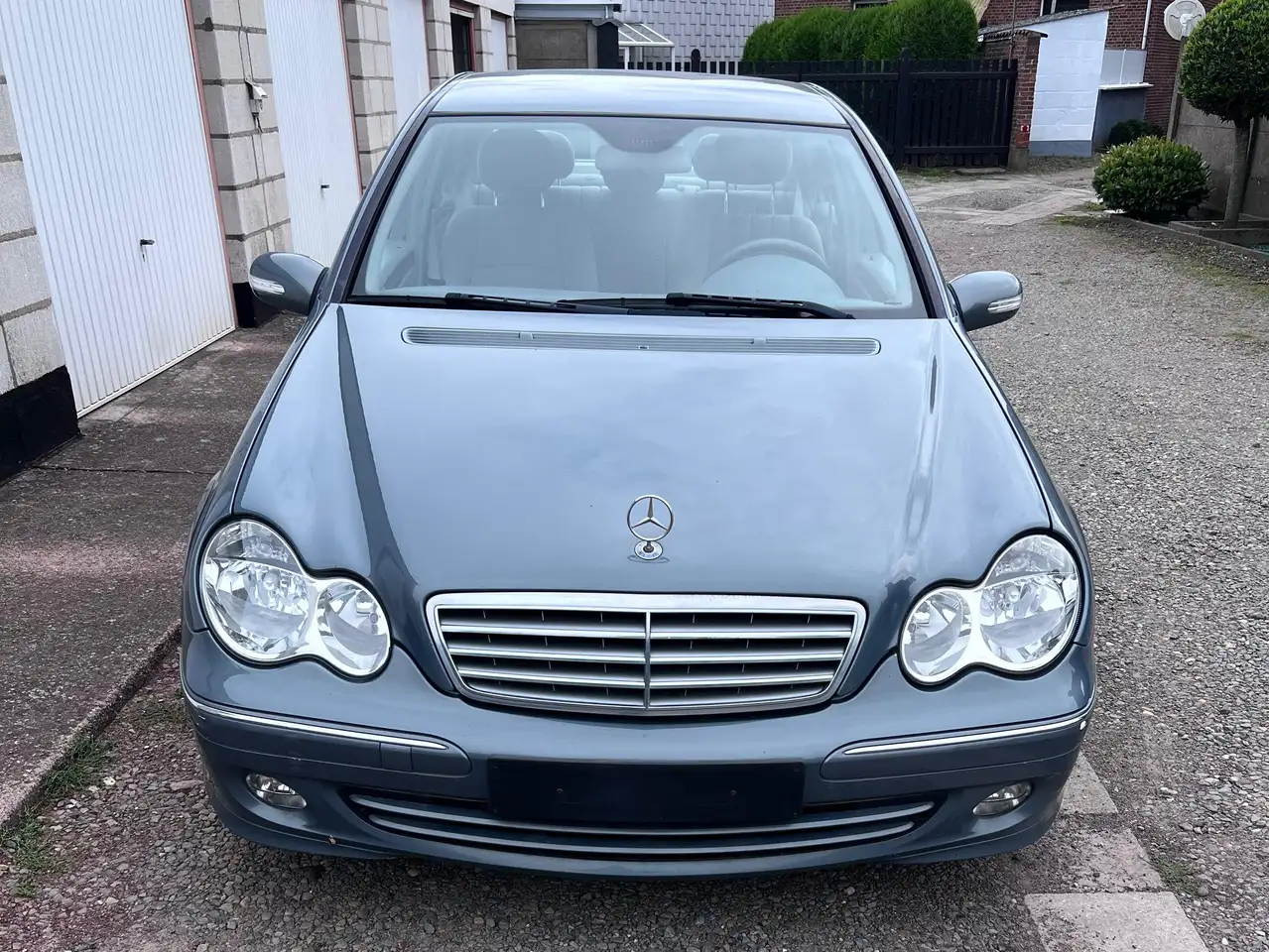 Mercedes-Benz C 200