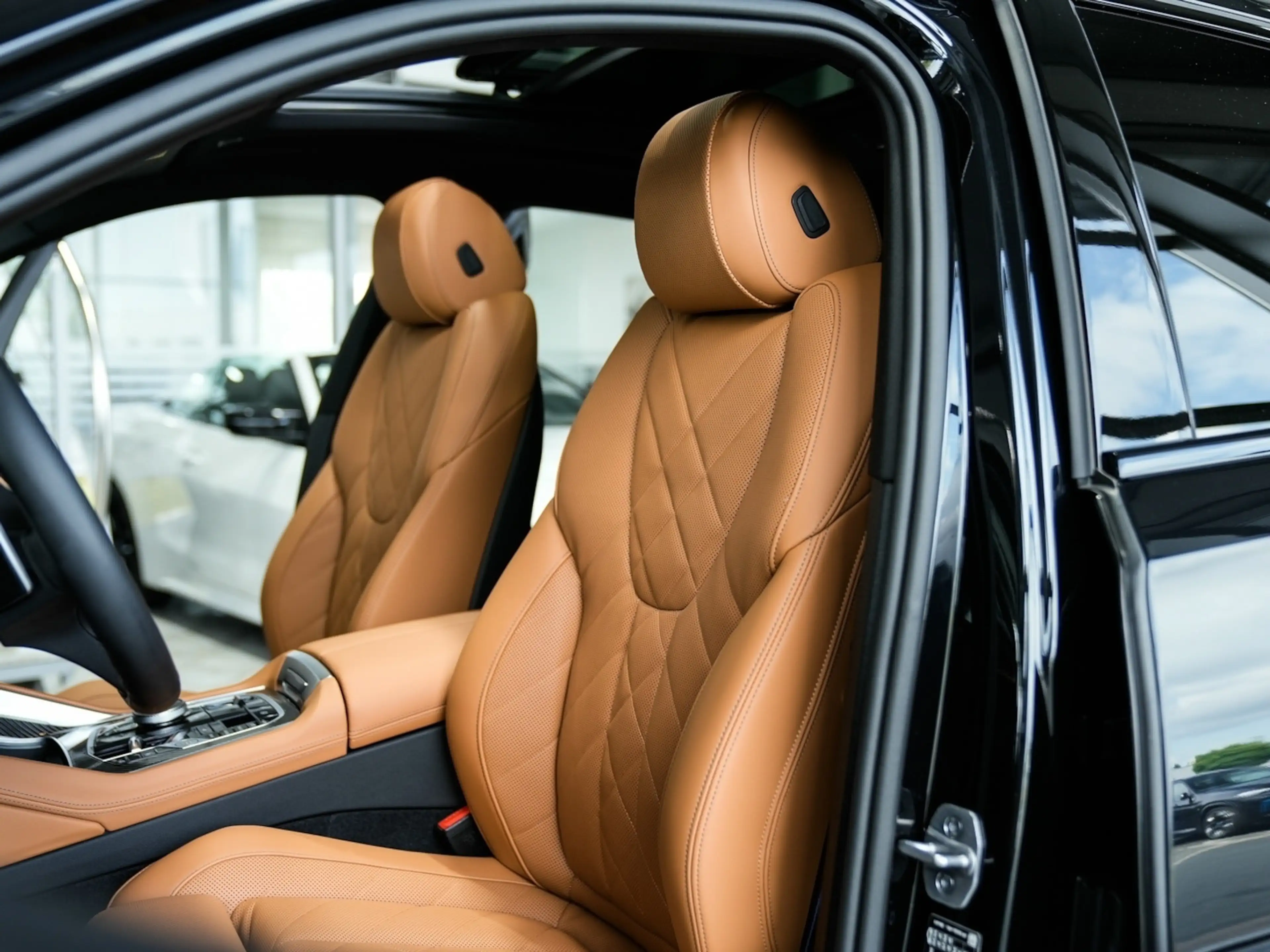 BMW X6 40d M SPORT PRO Luftf. 22LM 360K Panor.CARBON — photo 4