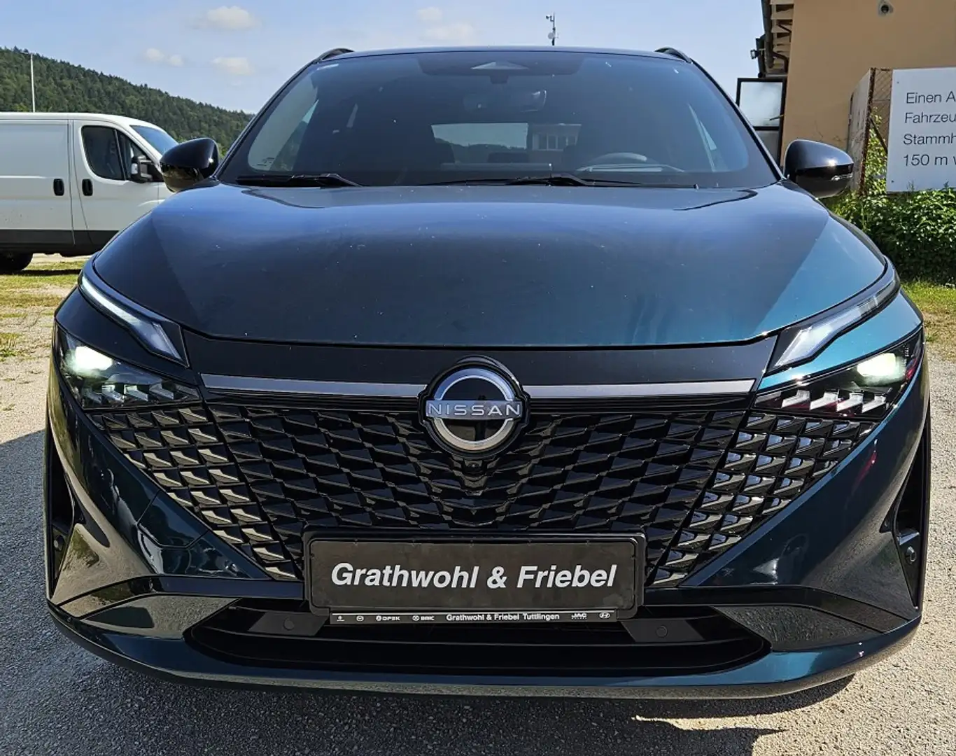 Nissan Qashqai 1.5 VC-T e-POWER N-Design+KomfortPlus Grün - 2