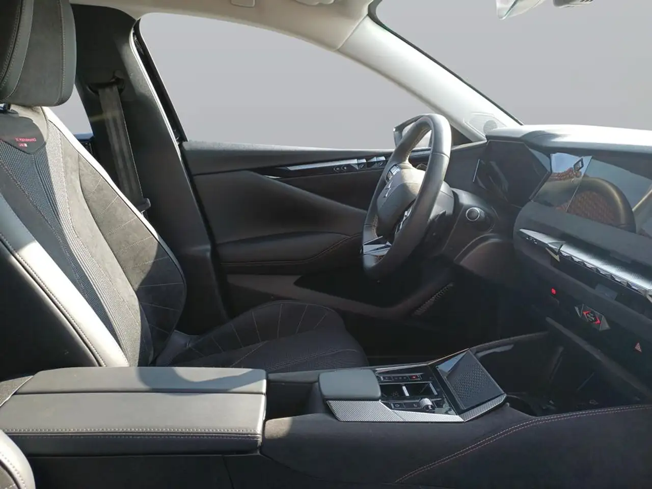 DS Automobiles DS 4 Performance Line 12