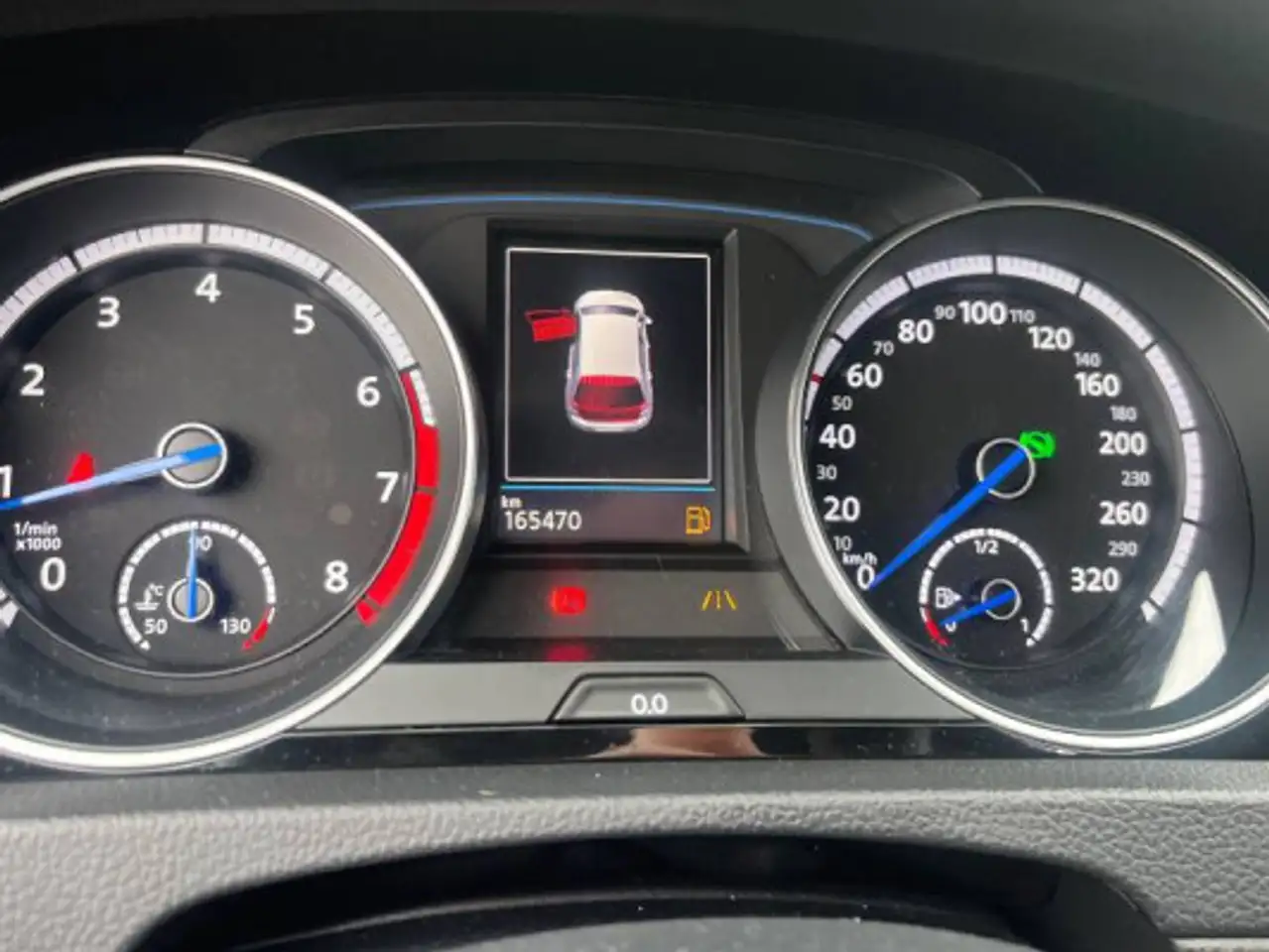 Volkswagen Golf R снимка Volkswagen Golf R