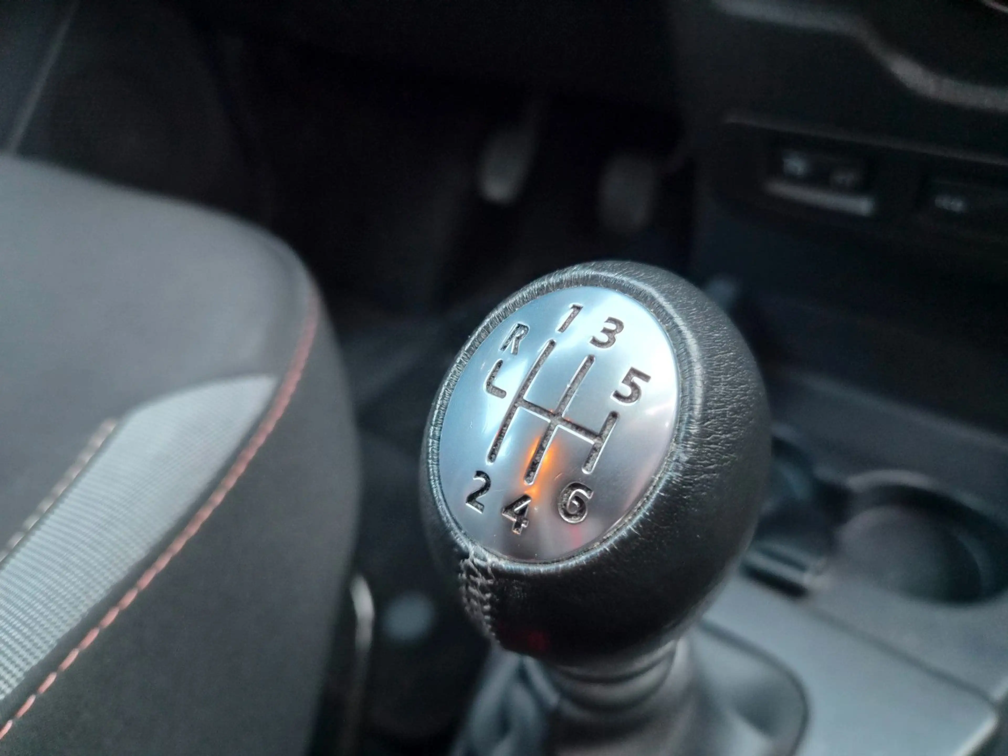 Dacia Lodgy Stepway Plus/7-Sitzer/Kamera/Navi/1.Hand — photo 23