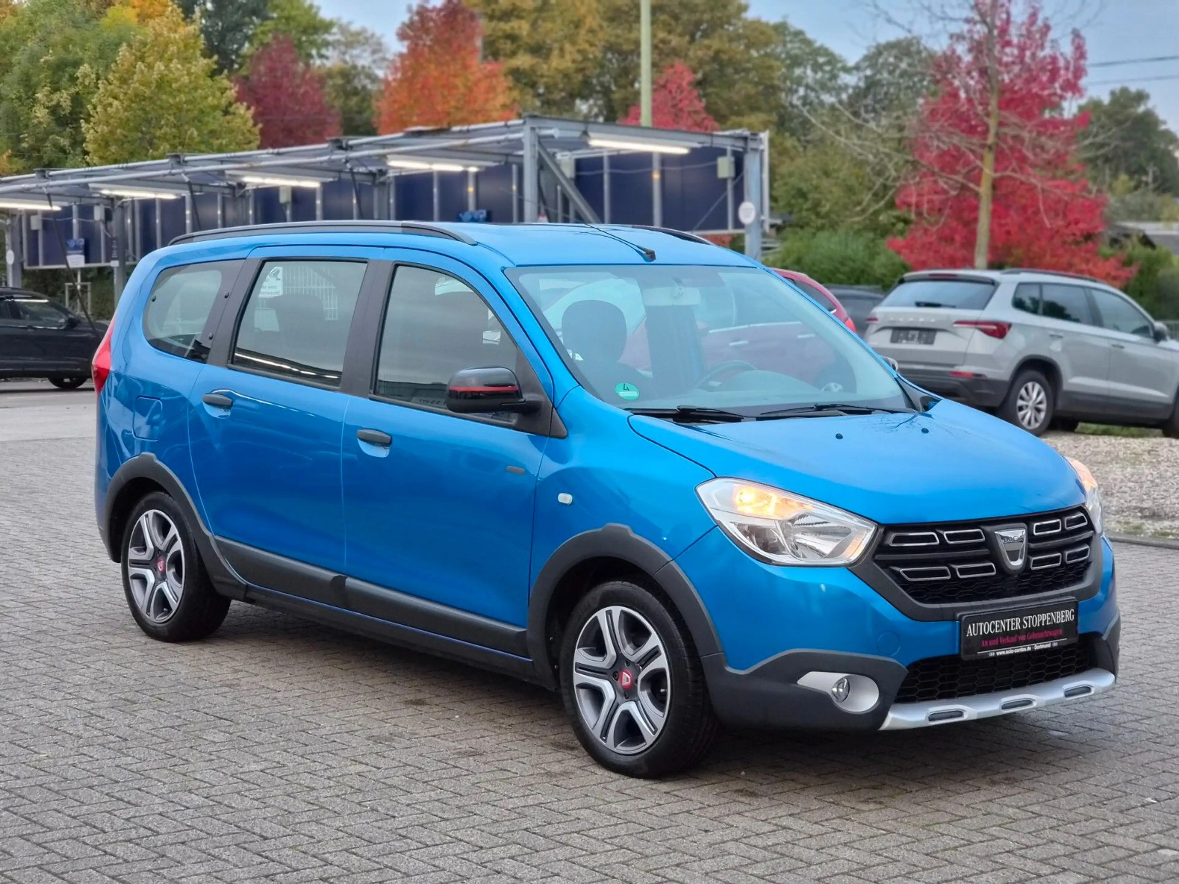 Dacia Lodgy Stepway Plus/7-Sitzer/Kamera/Navi/1.Hand — photo 2