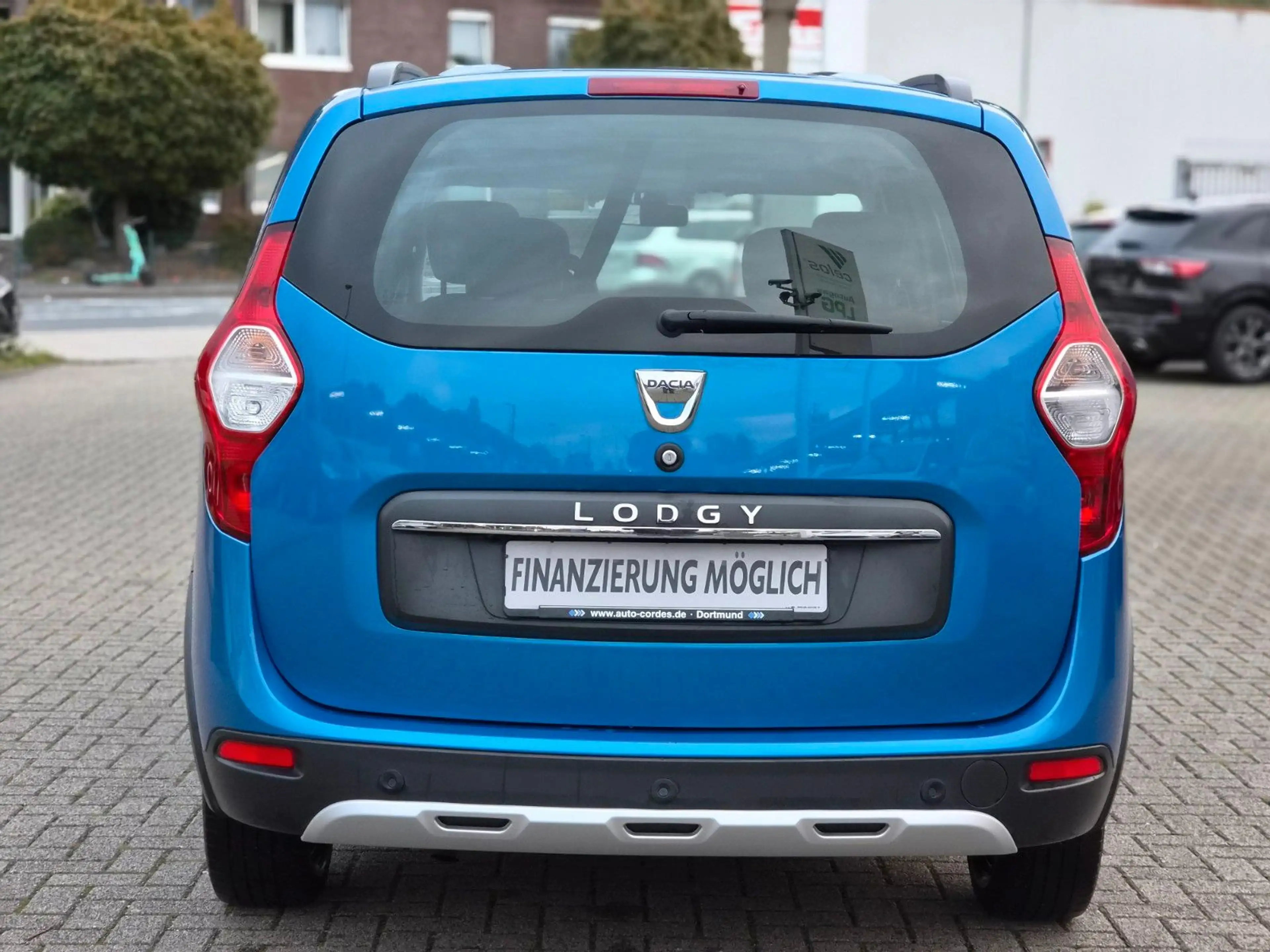 Dacia Lodgy Stepway Plus/7-Sitzer/Kamera/Navi/1.Hand — photo 11
