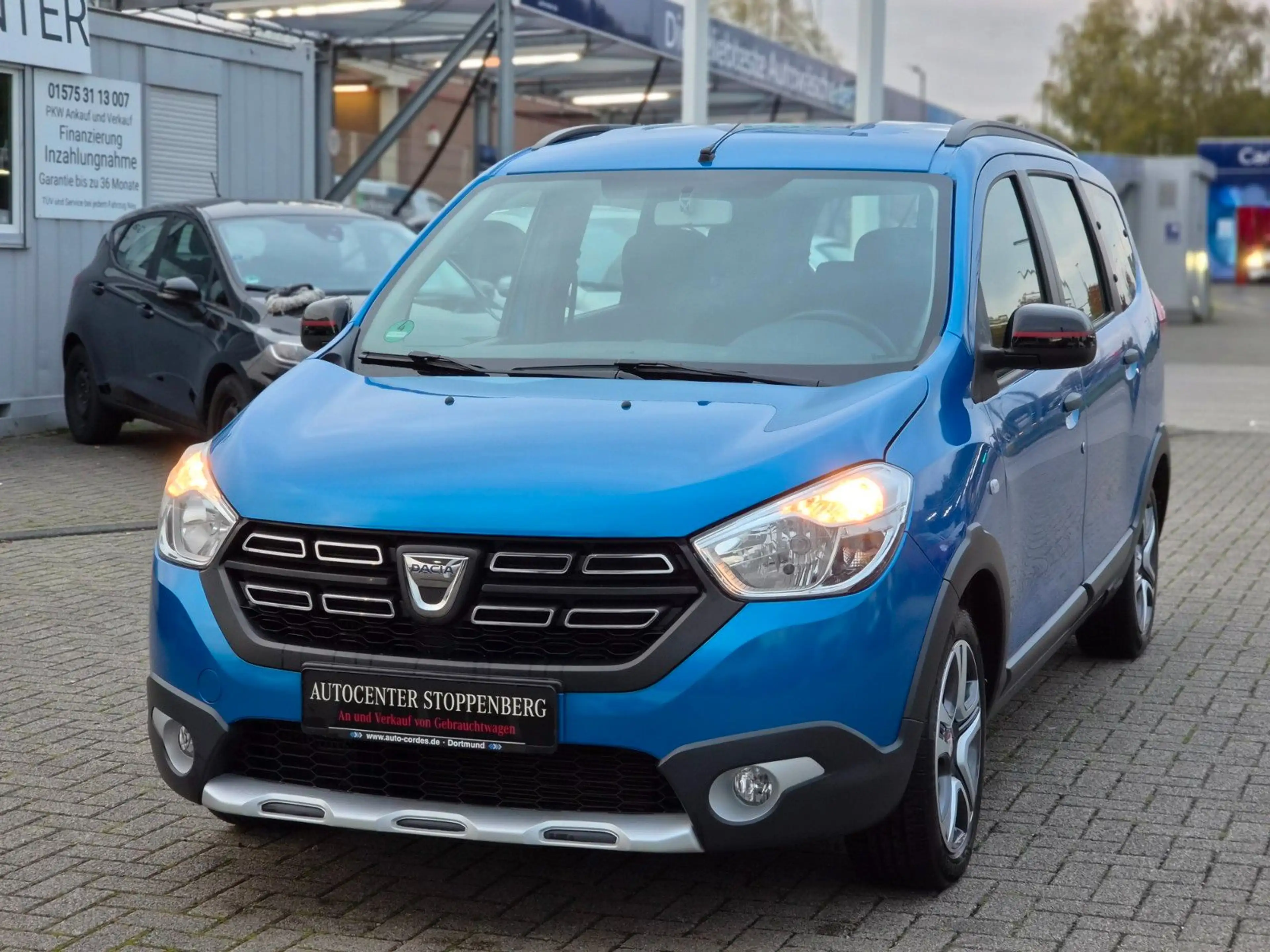 Dacia Lodgy Stepway Plus/7-Sitzer/Kamera/Navi/1.Hand — photo 6