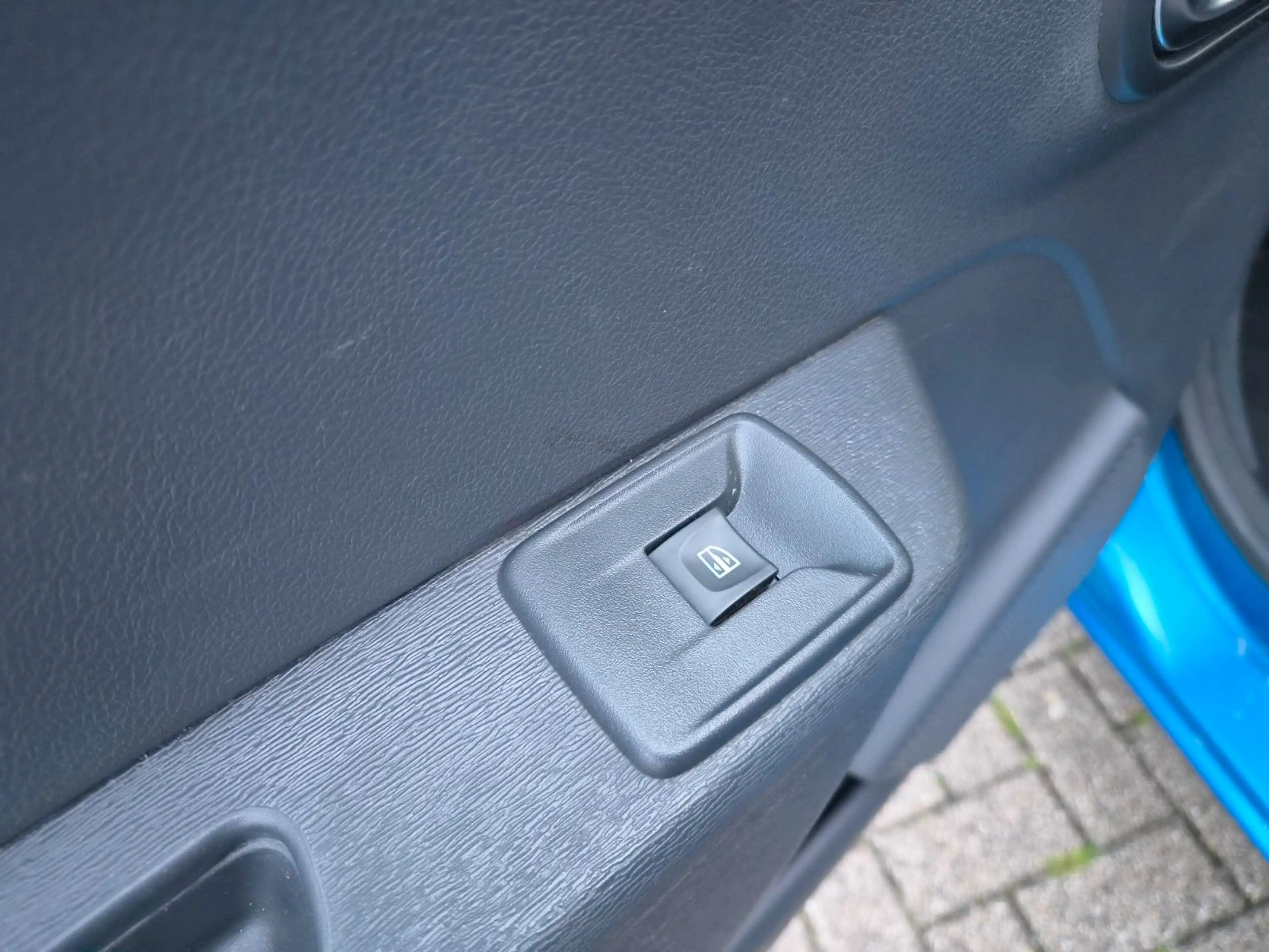 Dacia Lodgy Stepway Plus/7-Sitzer/Kamera/Navi/1.Hand — photo 31