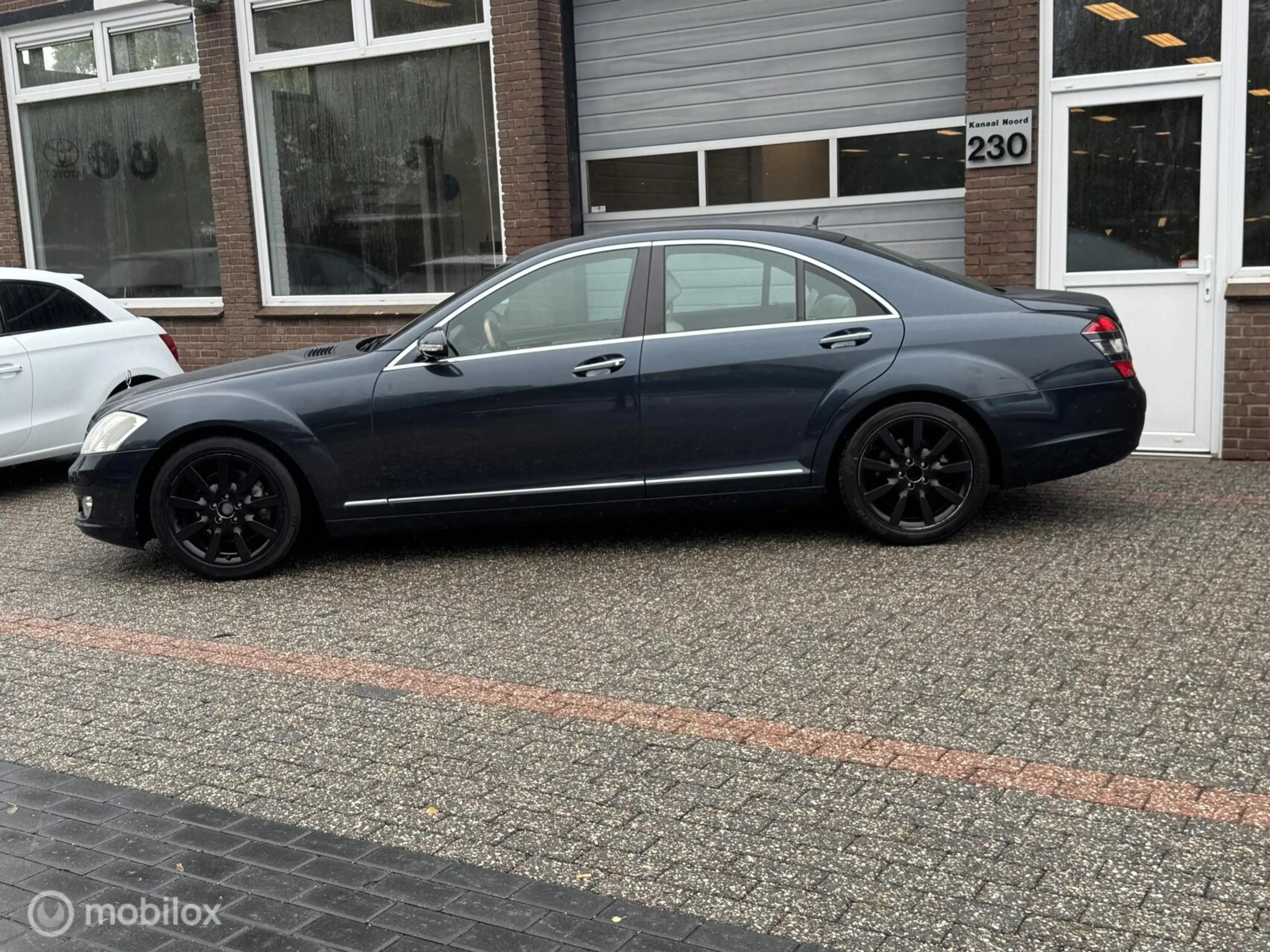 Mercedes-Benz S 350 — photo 2