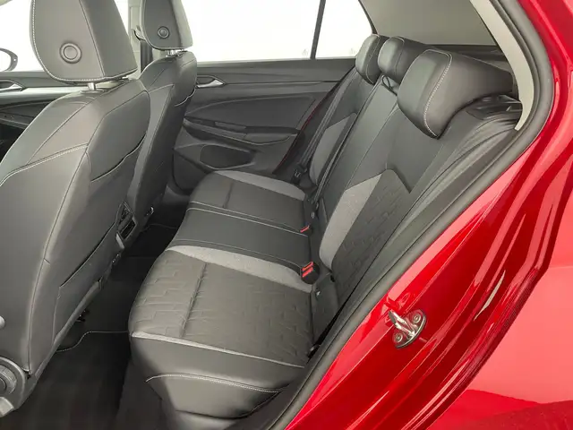 Volkswagen Golf view 11