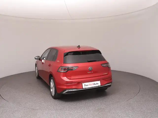 Volkswagen Golf view 5