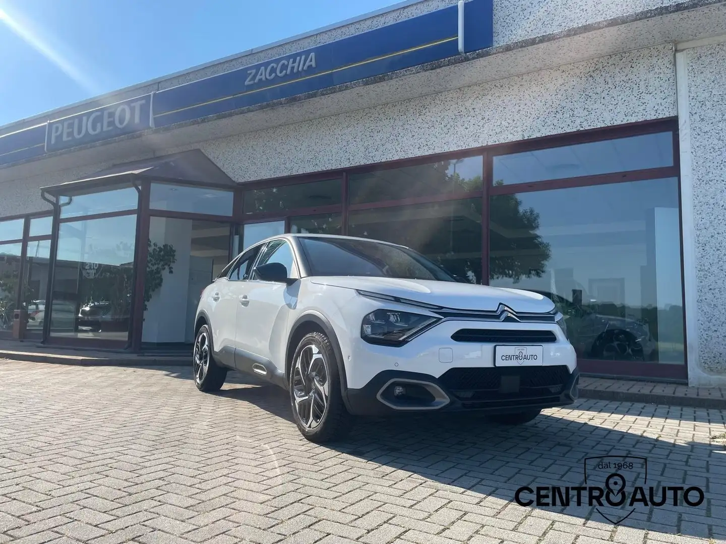 Citroen C4 C4 1.2 puretech Shine 131cv Blanc - 1