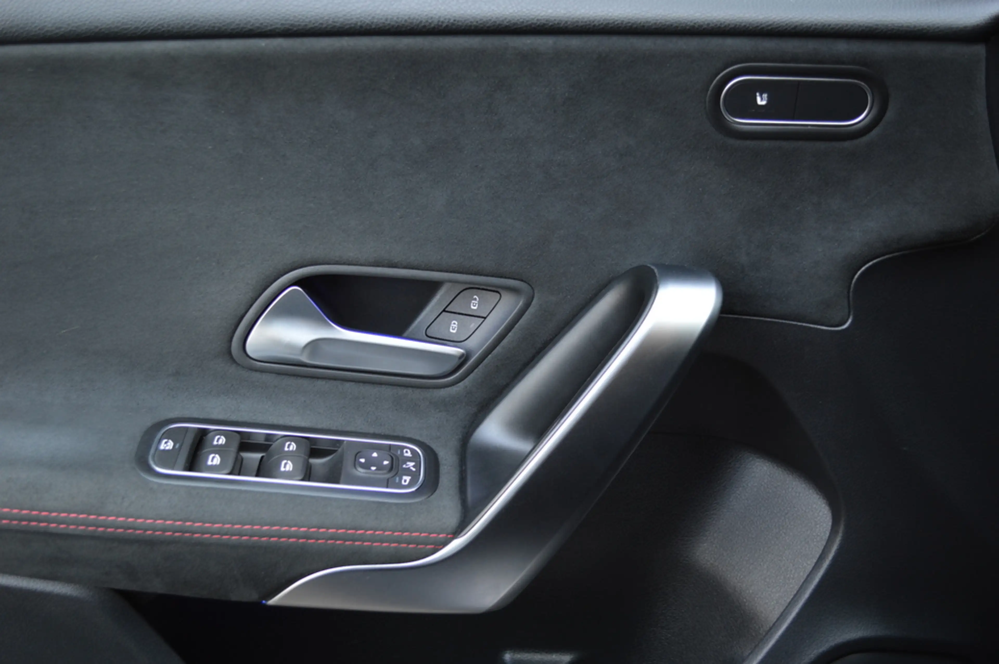 Mercedes-Benz A 200 AMG Led Widescreen Sfeer Camera Pdc — photo 14