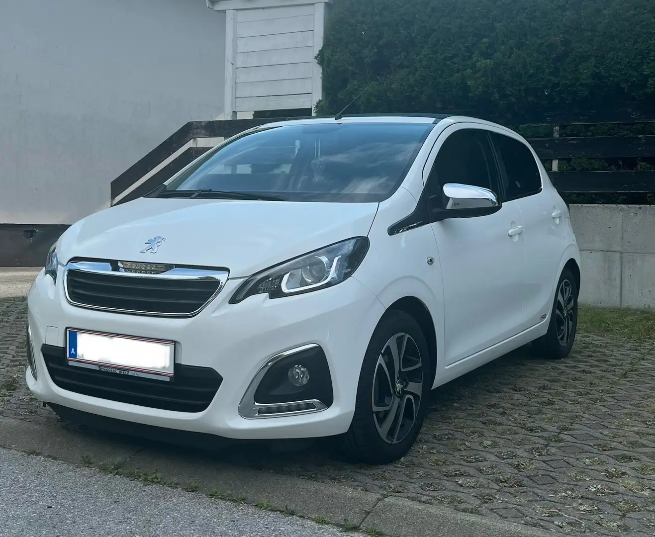 Peugeot 108 108 1,0 VTi 72 TOP! Collection | Pickerl Neu | Sitzheizung | Rückfahrkamera Weiß - 1