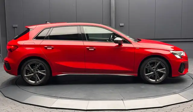 Audi A3 view 6
