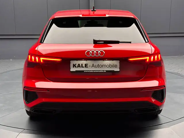 Audi A3 view 4