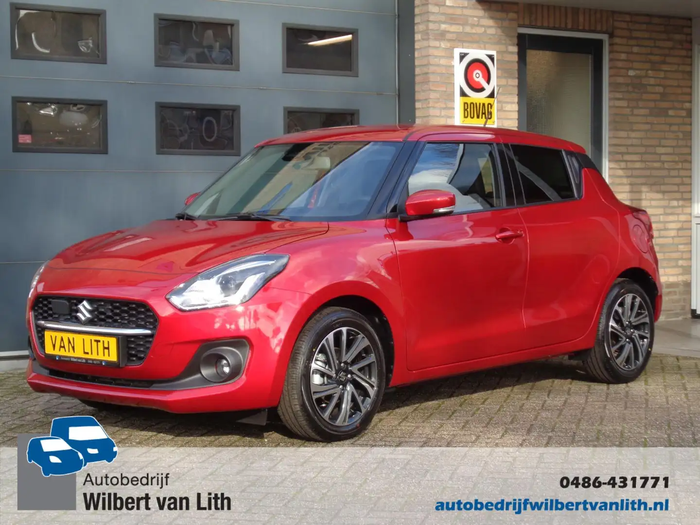 Suzuki Swift 1.2 Style Smart Hybrid | Navigatie | Camera | Adap Rojo - 1