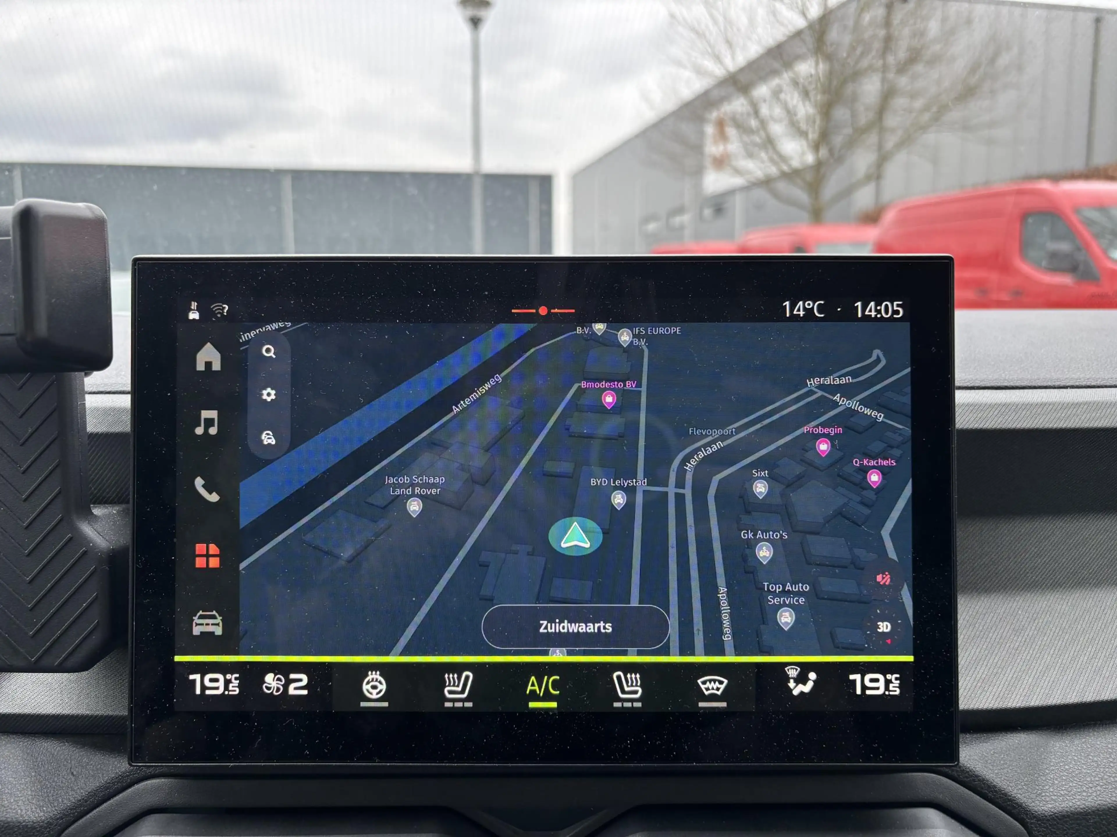 Dacia Bigster 1.8 Hybrid 155 Launch Edition | Navigatie | Panora — photo 8