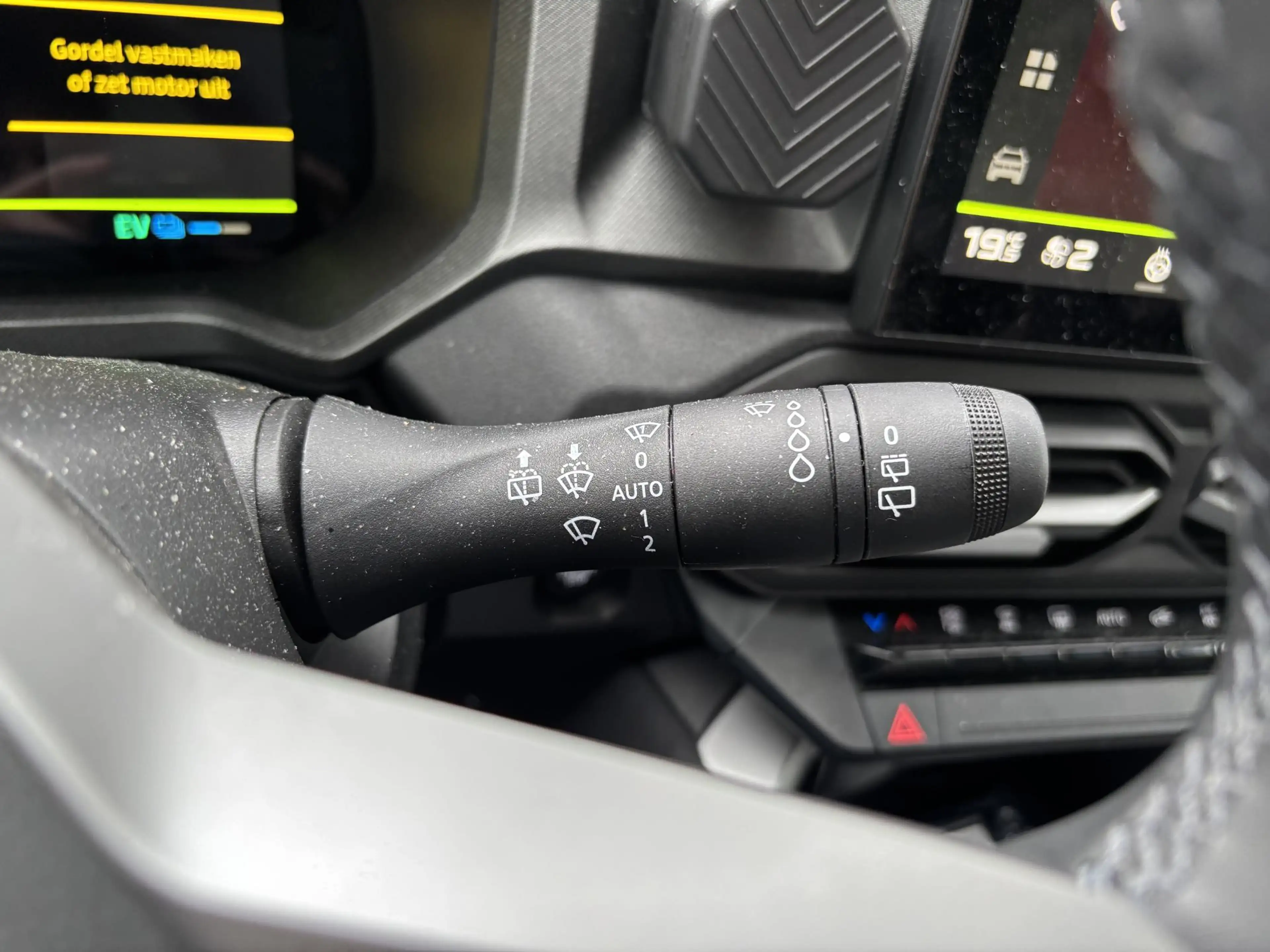 Dacia Bigster 1.8 Hybrid 155 Launch Edition | Navigatie | Panora — photo 14