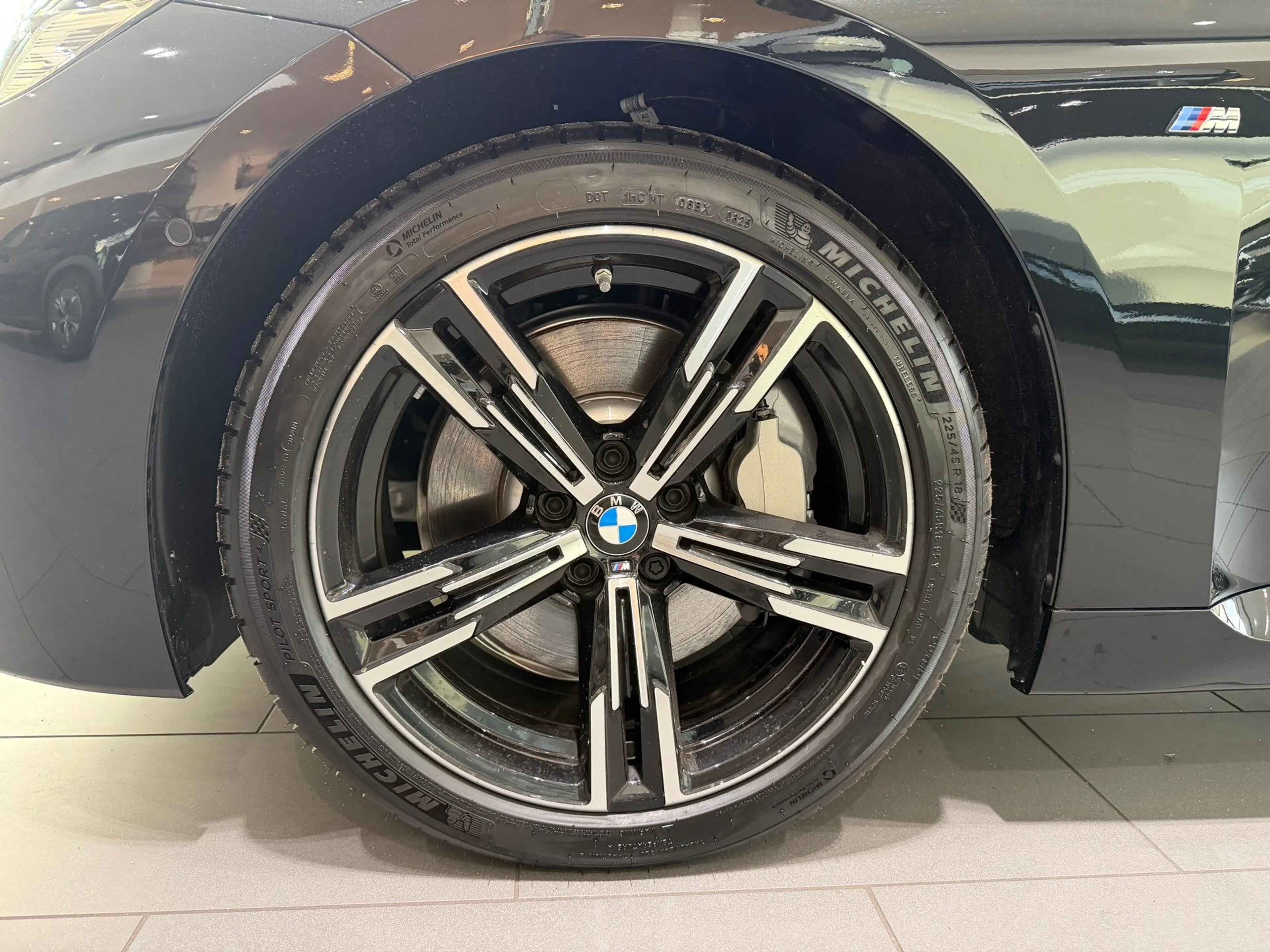 BMW 230 i  MSPORT+18LM+PREMIUMPAKET+KAMERA+NAVI HiFi — photo 8