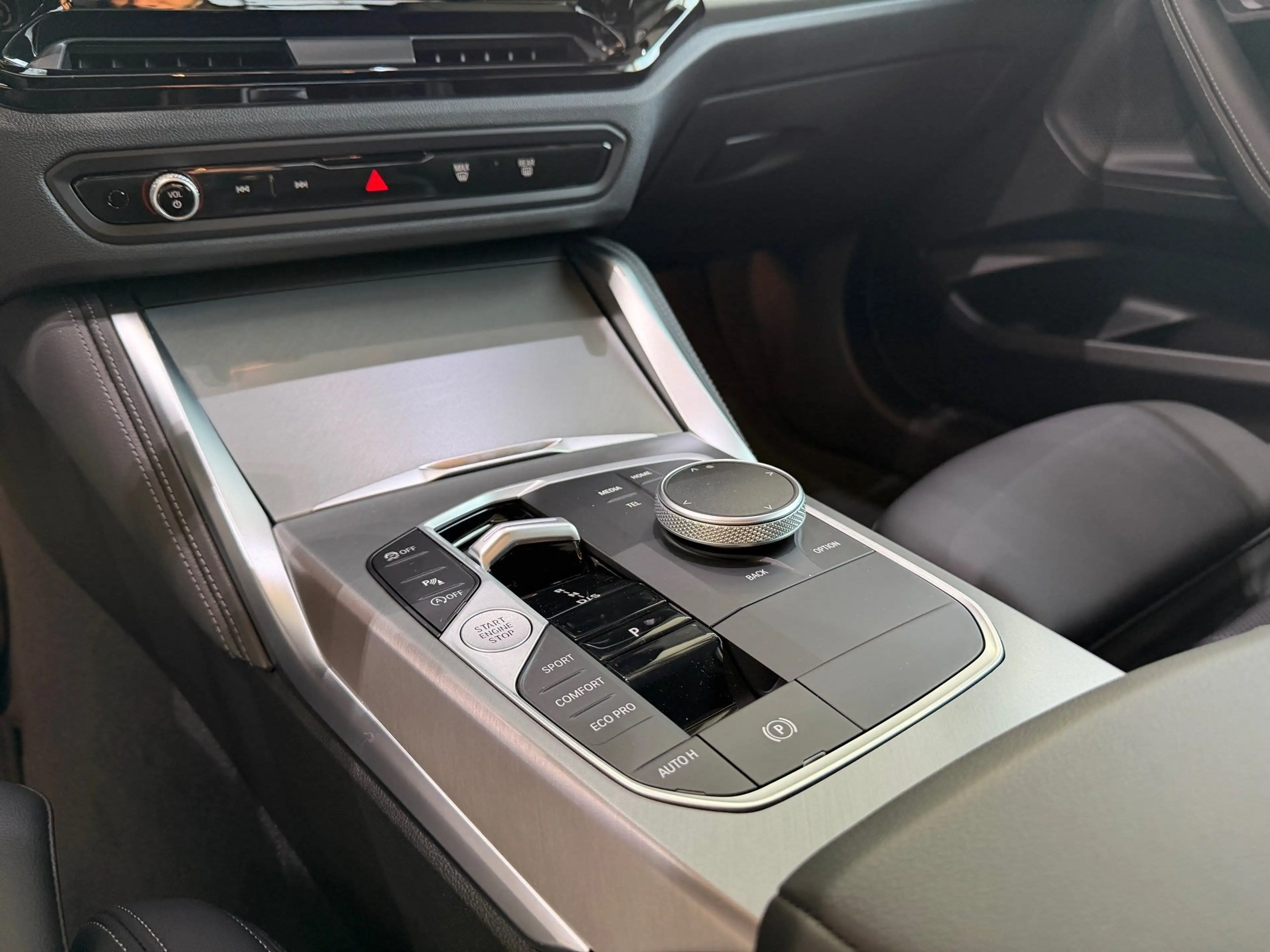 BMW 230 i  MSPORT+18LM+PREMIUMPAKET+KAMERA+NAVI HiFi — photo 12