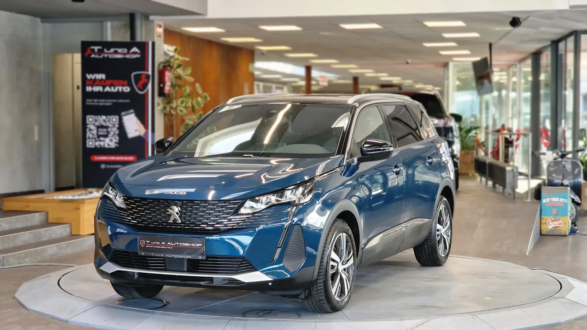 Peugeot 5008 Allure Pack 1-Hand 7-Sitzer 130 EAT8 *I-Cockpit*36 Blau - 1