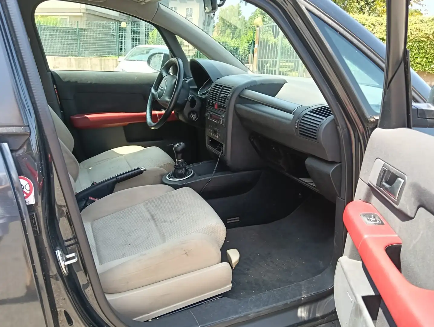 Audi A2 A2 I 2000 1.4 Comfort Nero - 2