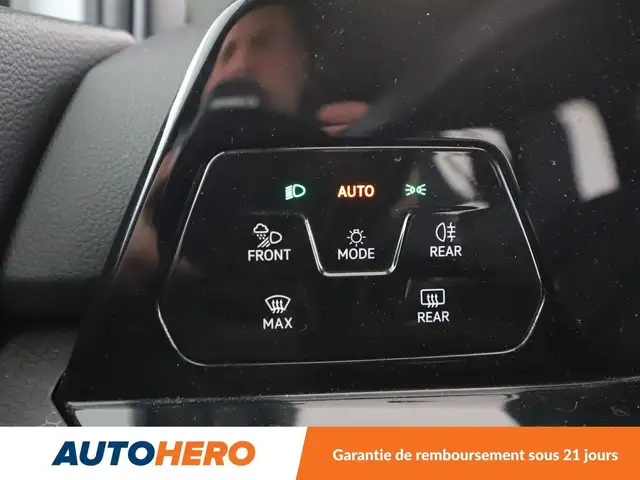 Volkswagen Golf view 28
