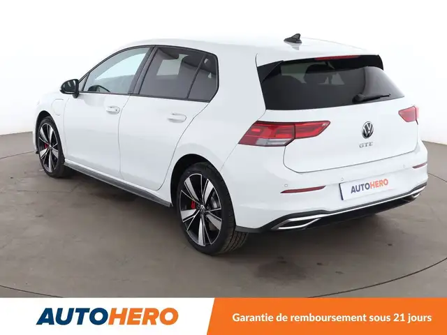 Volkswagen Golf view 4