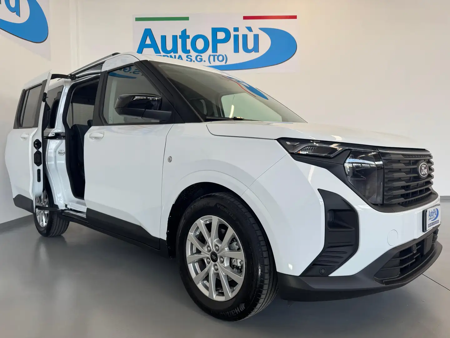 Ford Tourneo Courier 1.0 EcoBoost Powershift Titanium Fehér - 1