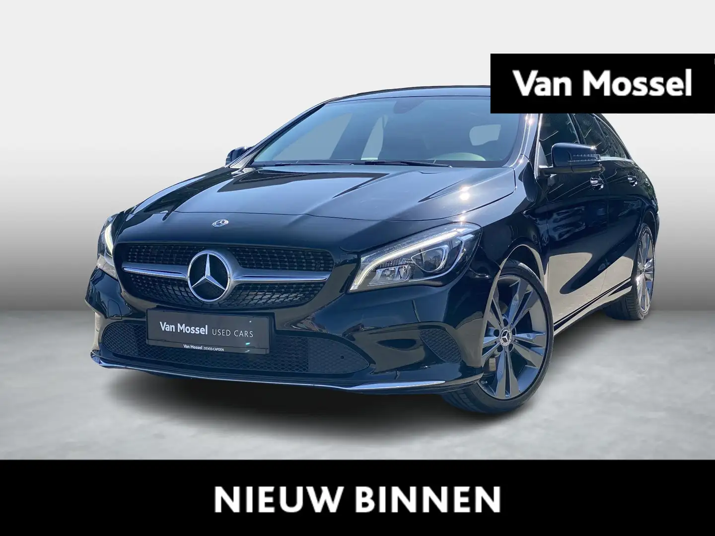 Mercedes-Benz CLA 180 Shooting Brake CLA Noir - 1