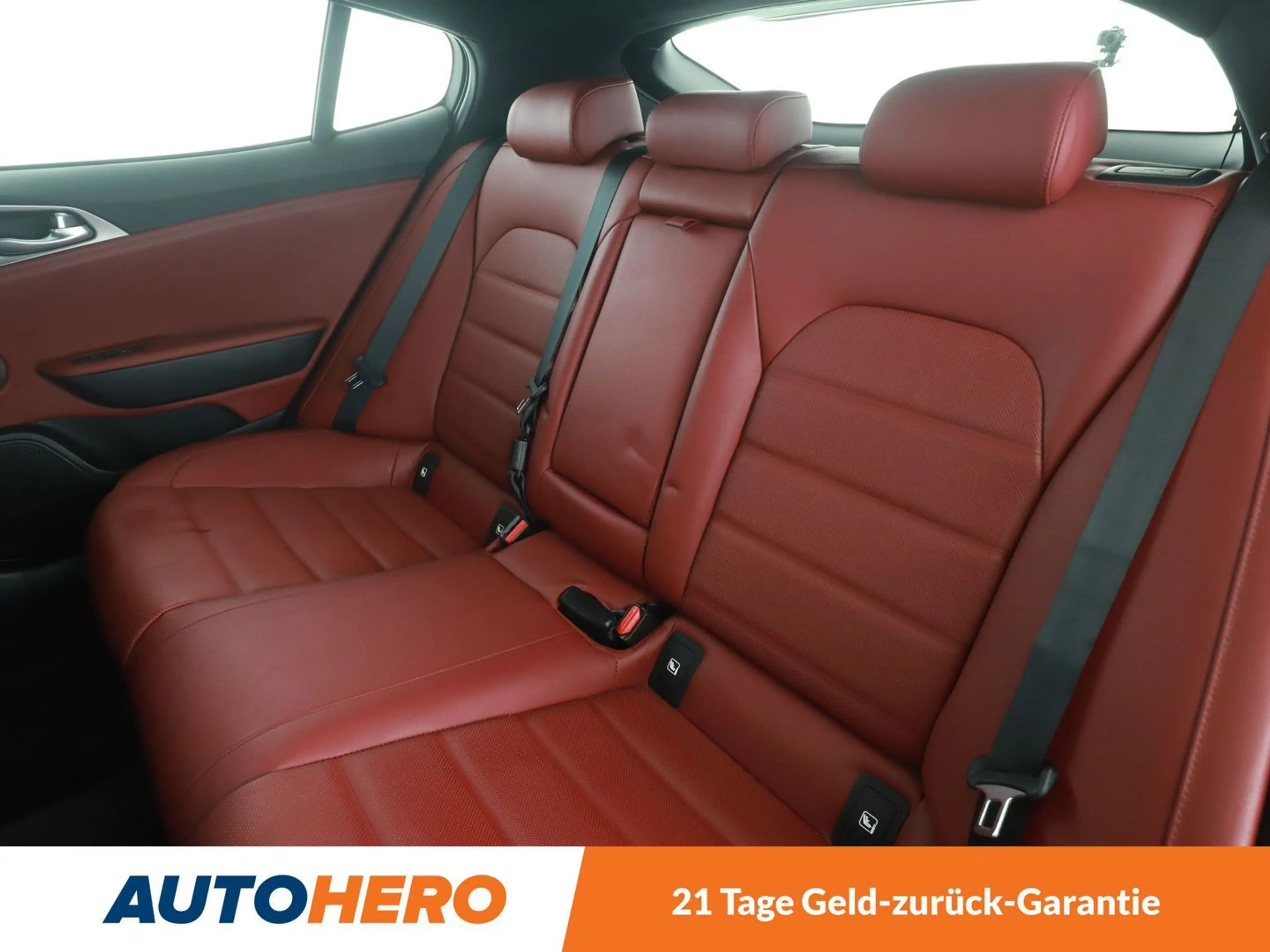 Kia Stinger 2.0 TGDI GT-Line 2WD Aut. *PANO*HUD*LED*ACC*NAVI* — photo 14