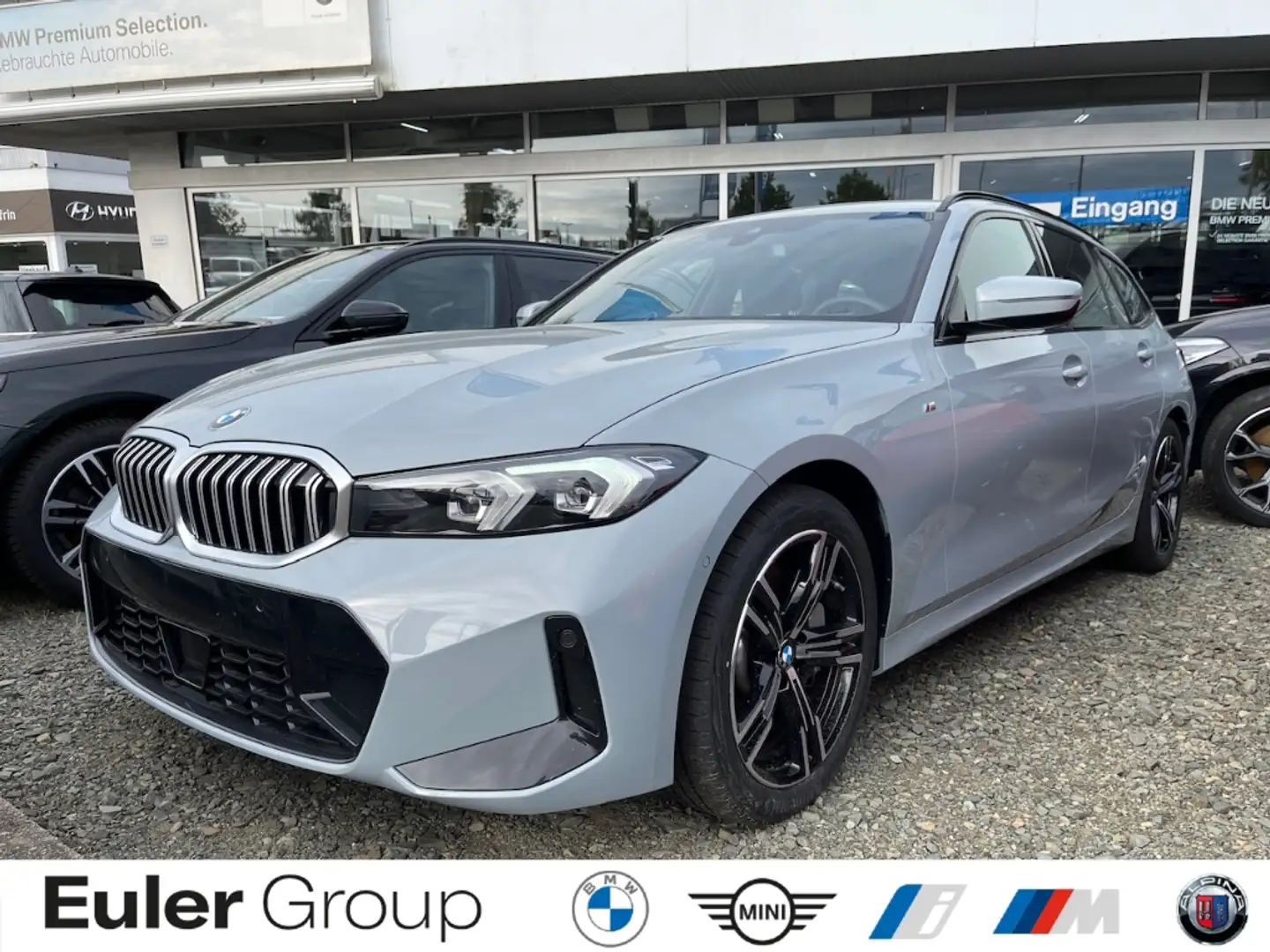 BMW 330 i xDrive Touring A MSport Navi SHZ ParkAss DAB Hif Szary - 1