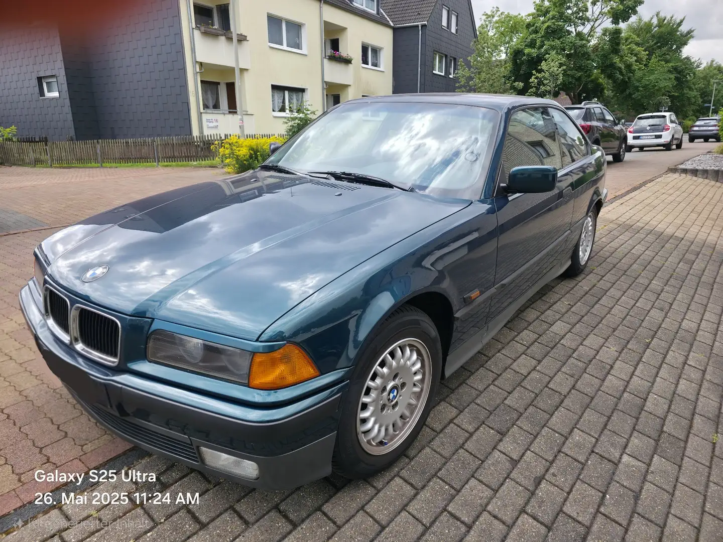 BMW 320 320i - 1