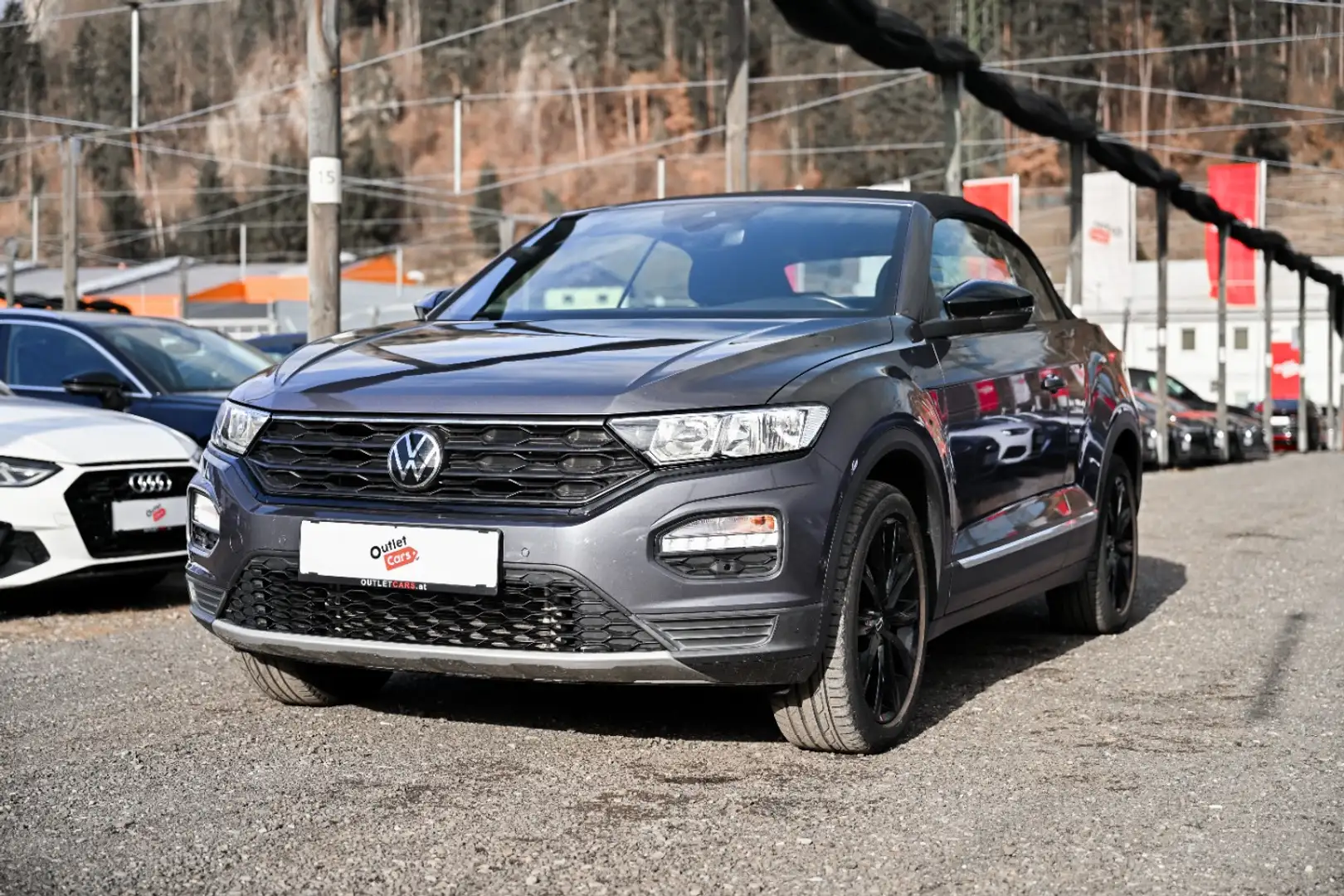 Volkswagen T-Roc Cabriolet 1.0 TSI Style ASSIST+NAVI+RADAR Grau - 2