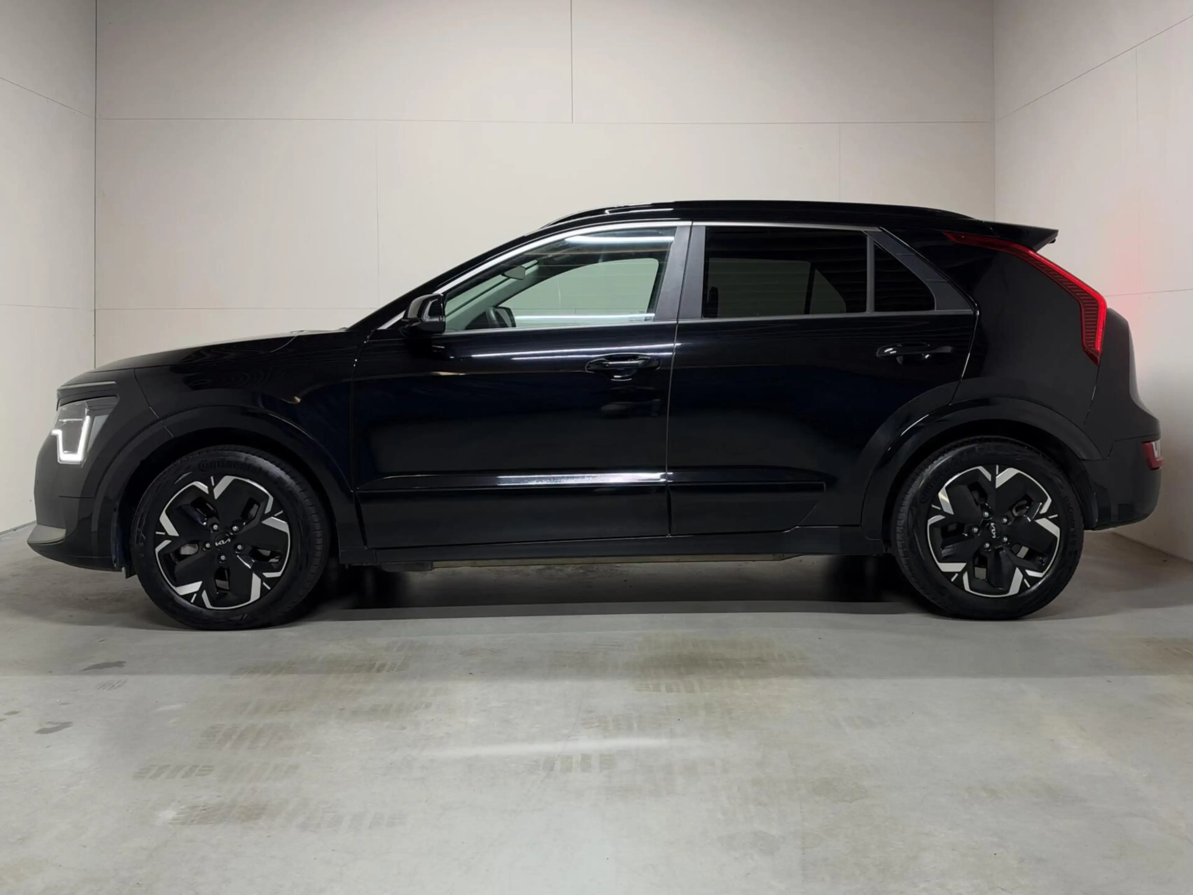 Kia e-Niro EV Edition 64.8 kWh Pano HUD Camera Carplay Stoel/ — photo 10