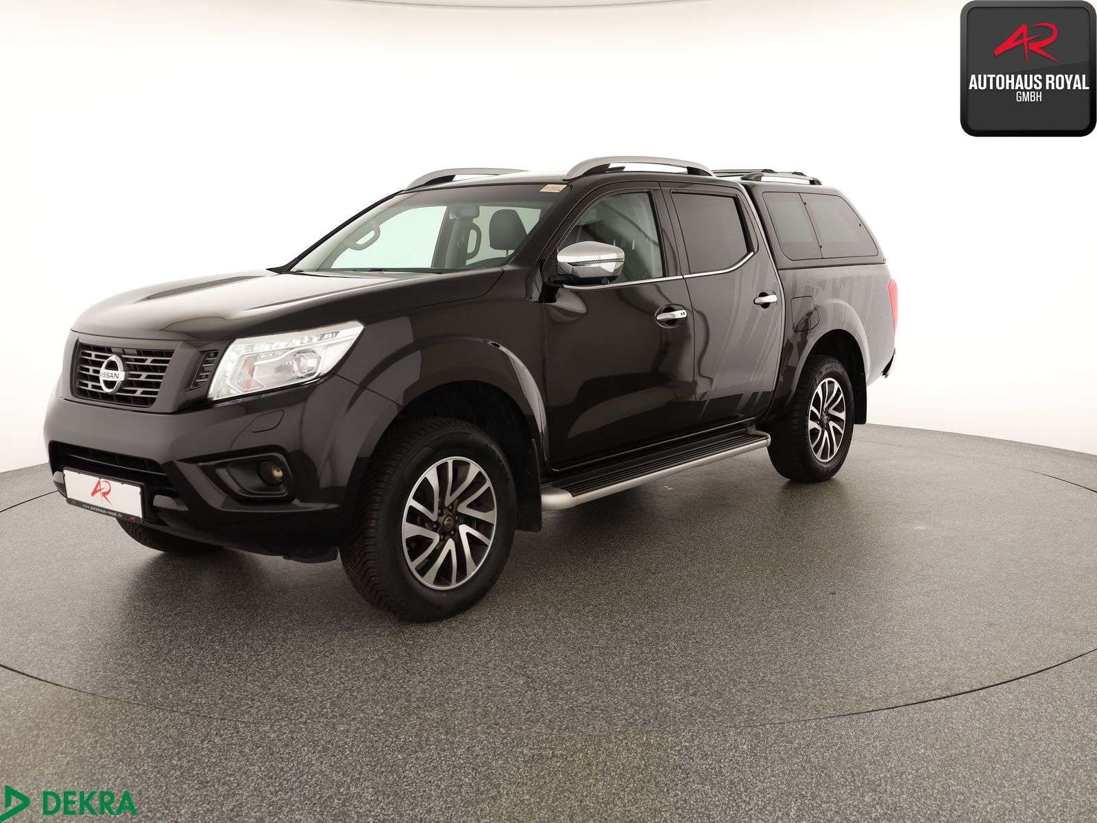 Second hand Nissan Navara 2.3