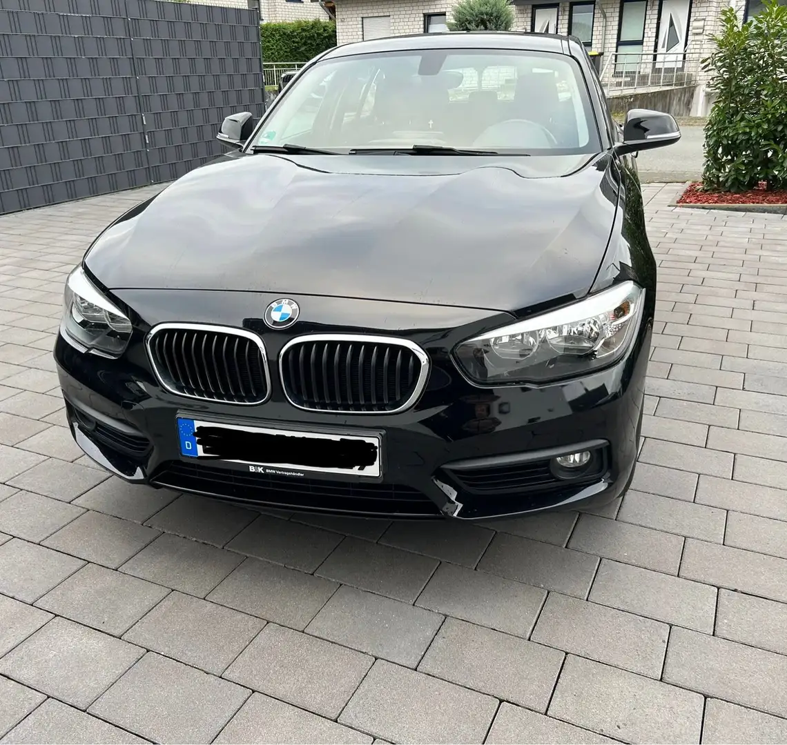 BMW 120 120i Advantage - 1