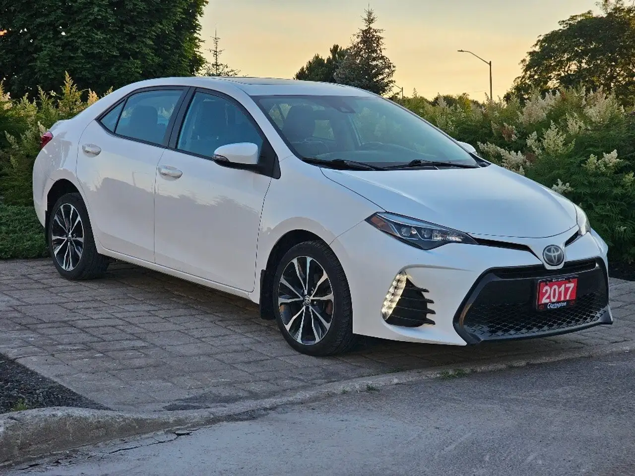 Toyota Corolla photo Toyota Corolla