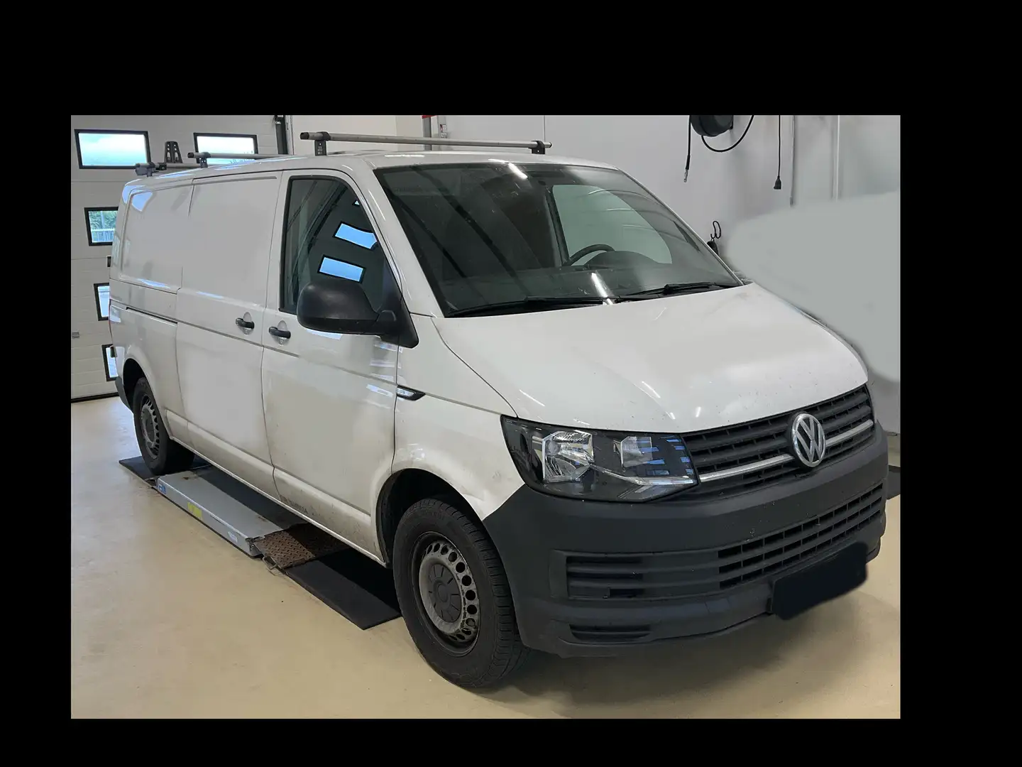 Volkswagen T6 Transporter TDI Kasten lang Regale AHK Dachträger Navi Weiß - 1