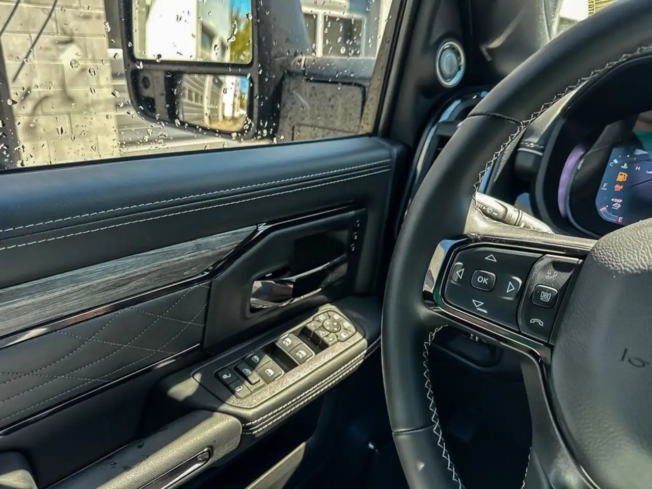 RAM 3500 снимка RAM 3500