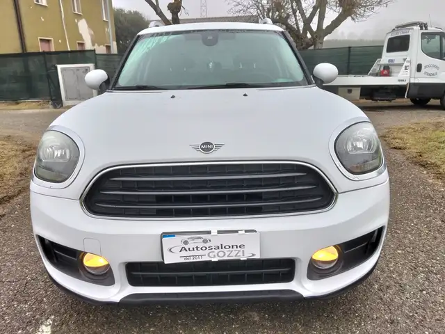 MINI Cooper D Countryman