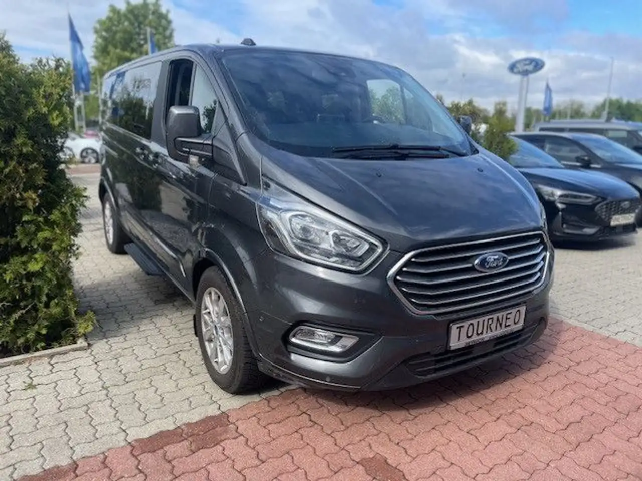 Ford Tourneo Custom