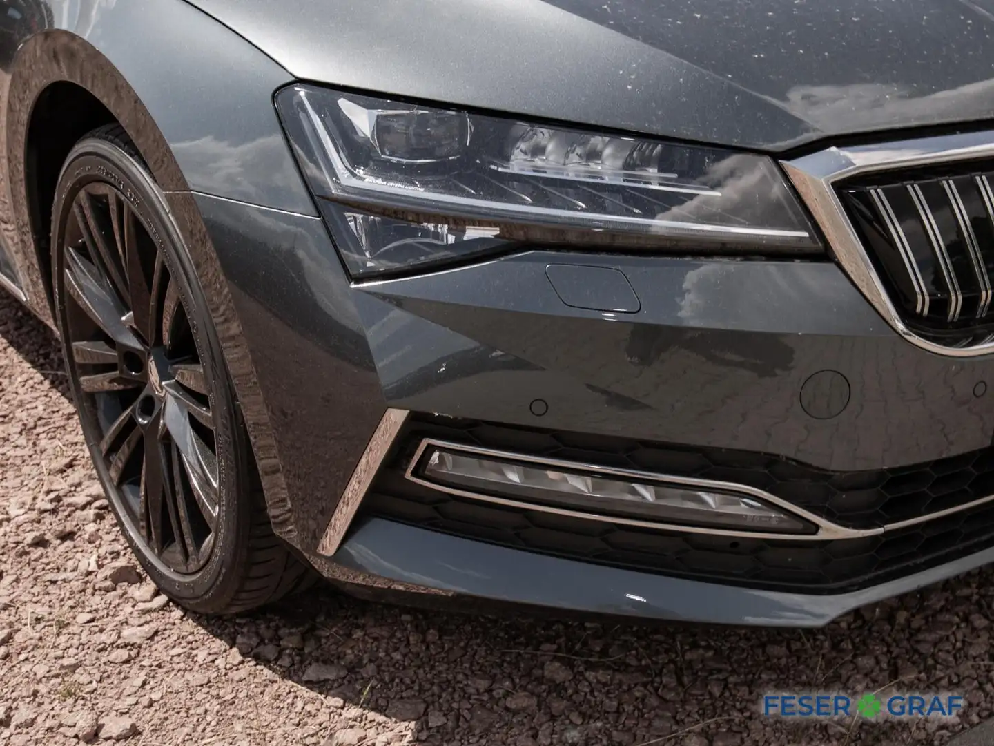 Skoda Superb Combi 1.4 TSIiV L&K DSG AHK/Matrix/el.Klappe/ACC/S Gris - 2