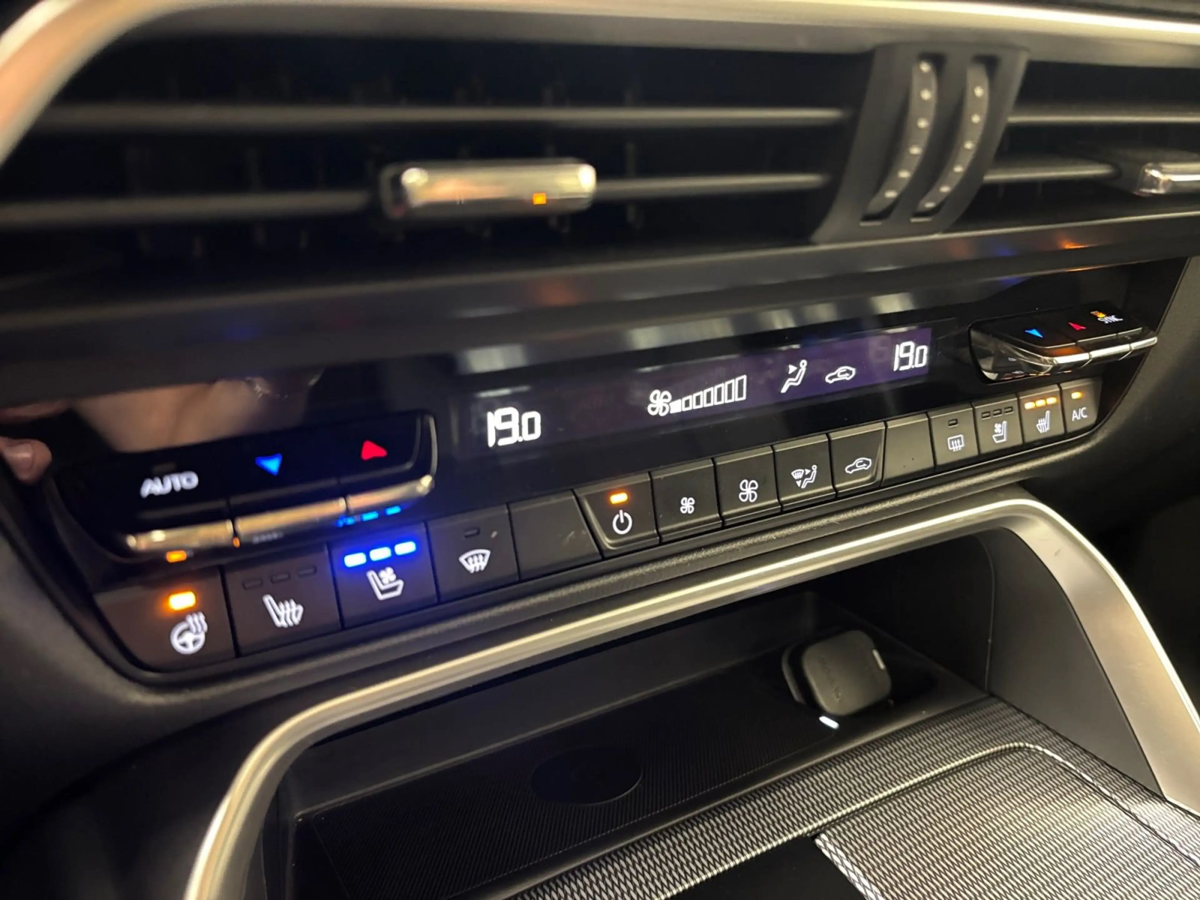 Mazda CX-60 2.5PHEV i-ACTIV AWD 8AT Leder GPS 360camera Panodak Bosa — photo 14