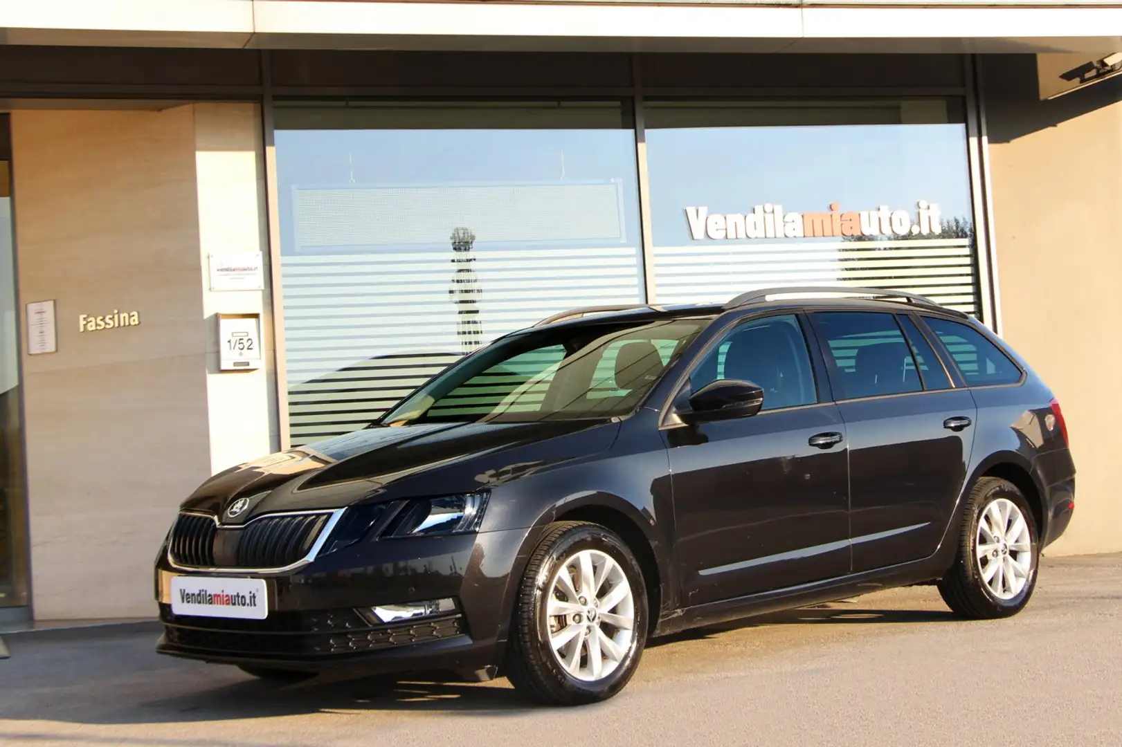 Skoda Octavia Octavia 1.5 DSG Wagon Executive G-Tec Nero - 2